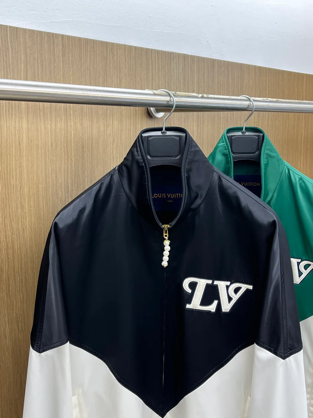 Куртки И Пуховики Мужские Louis Vuitton 12821751