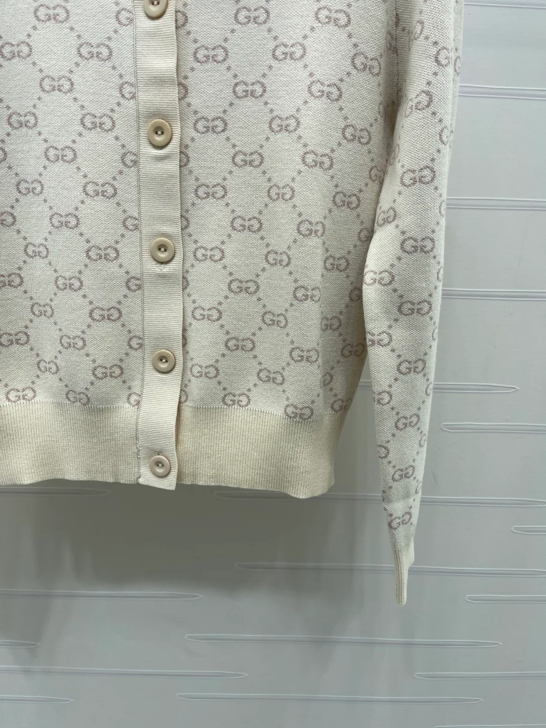 Джемперы И Свитеры Женские Gucci 17612788
