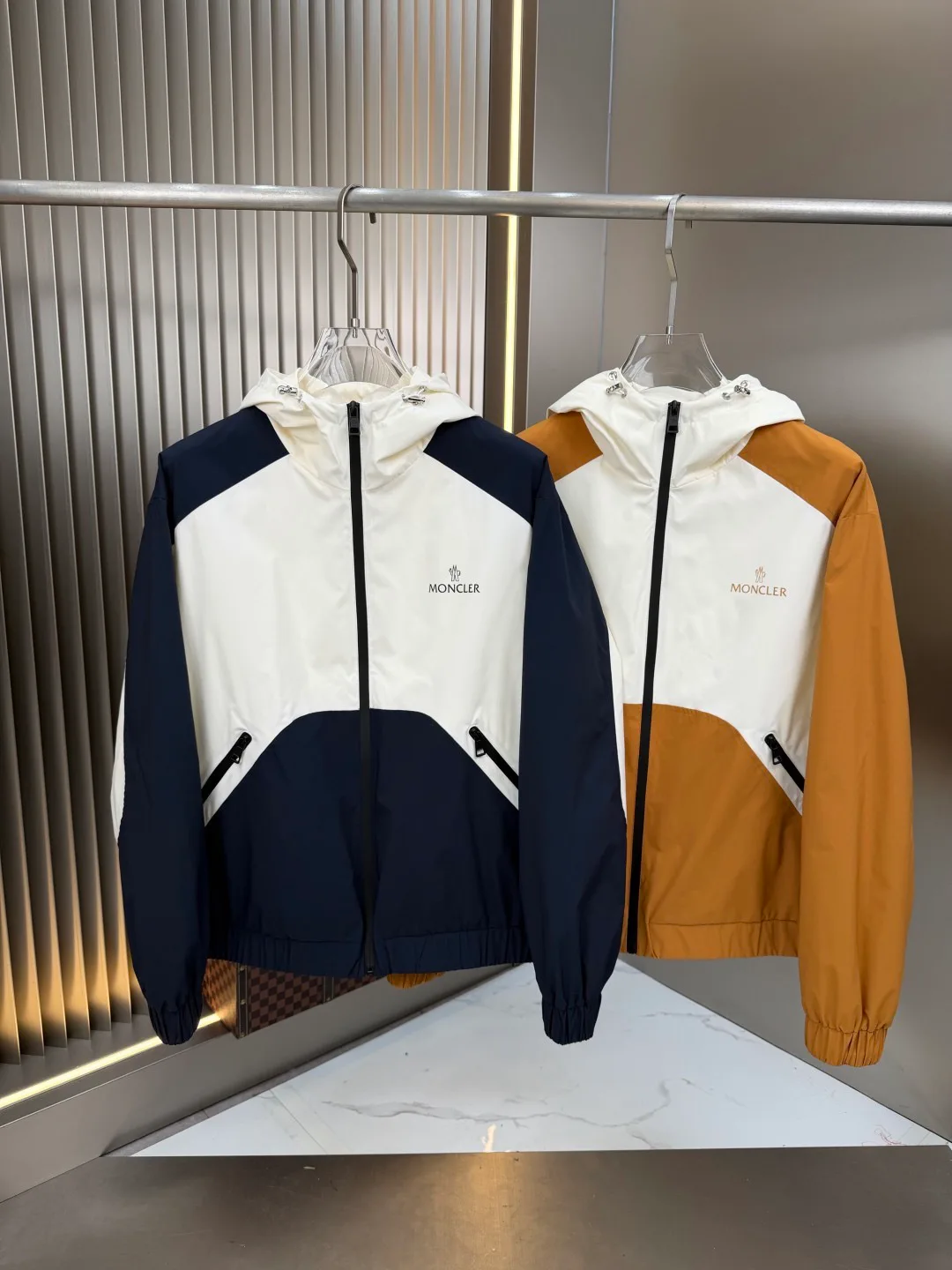 Пальто И Тренчи Мужские Moncler 11523385