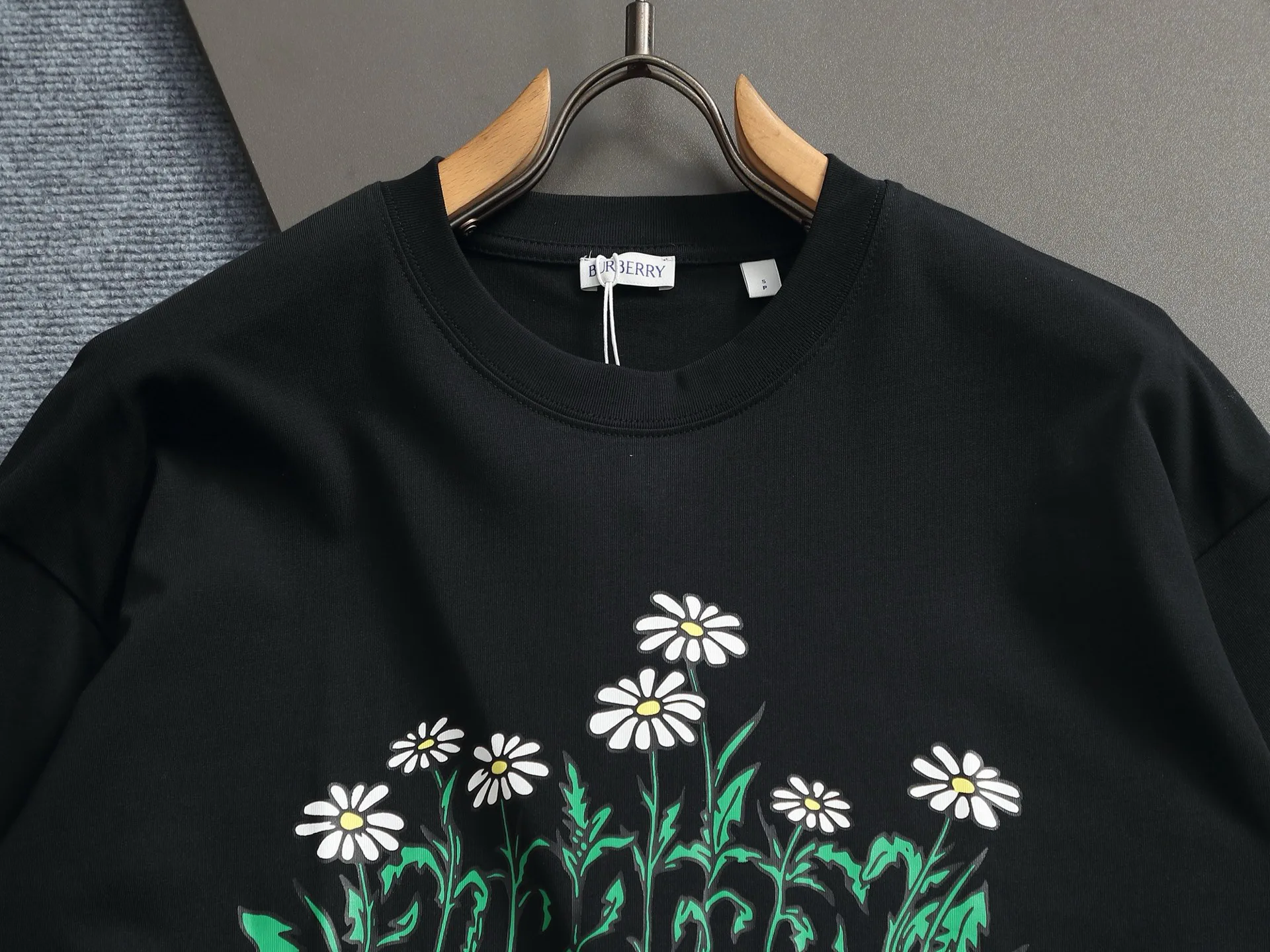 Футболки Женские Burberry 11411262