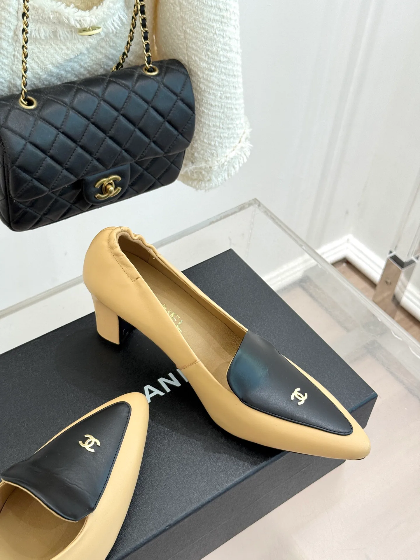 Туфли Женские Chanel 18154804