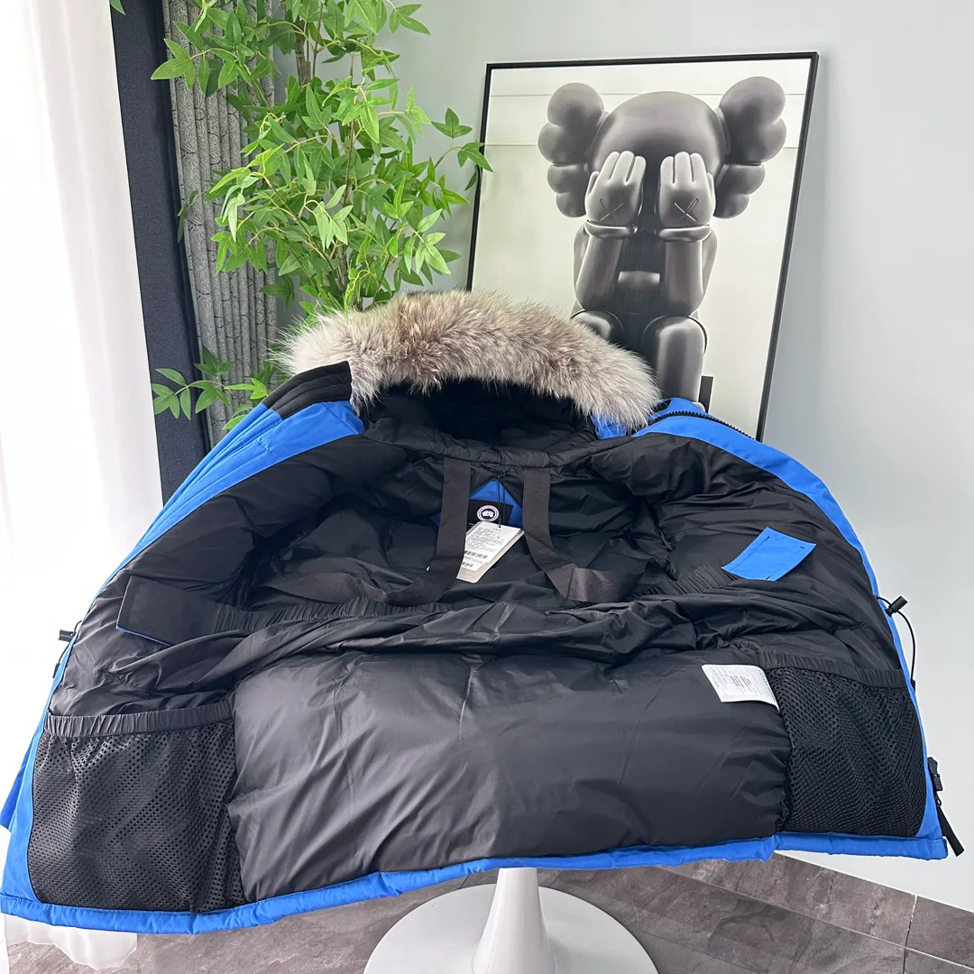Куртки И Пуховики Женские Canada Goose 458995