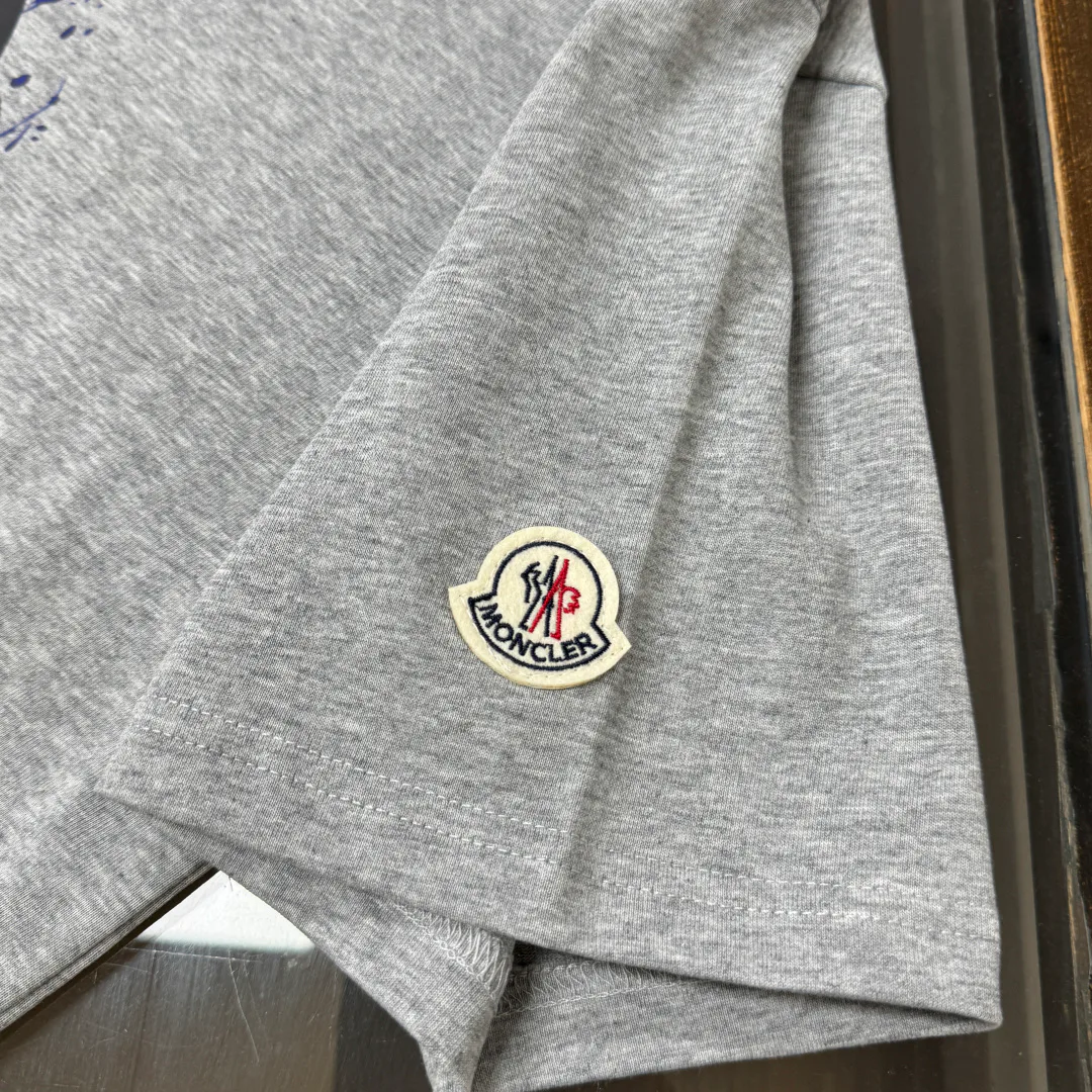 Футболки Женские Moncler 10201162