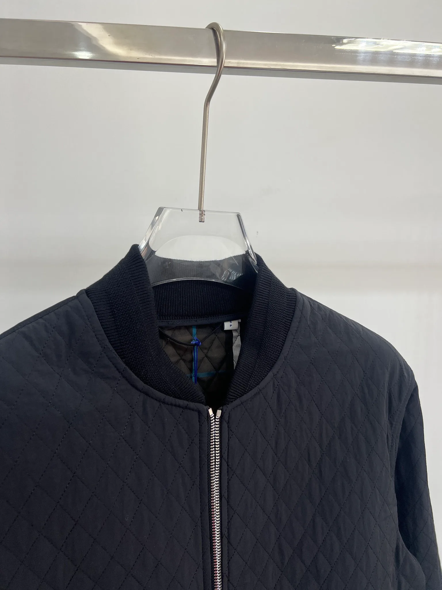 Куртки И Пуховики Женские Burberry 18415757