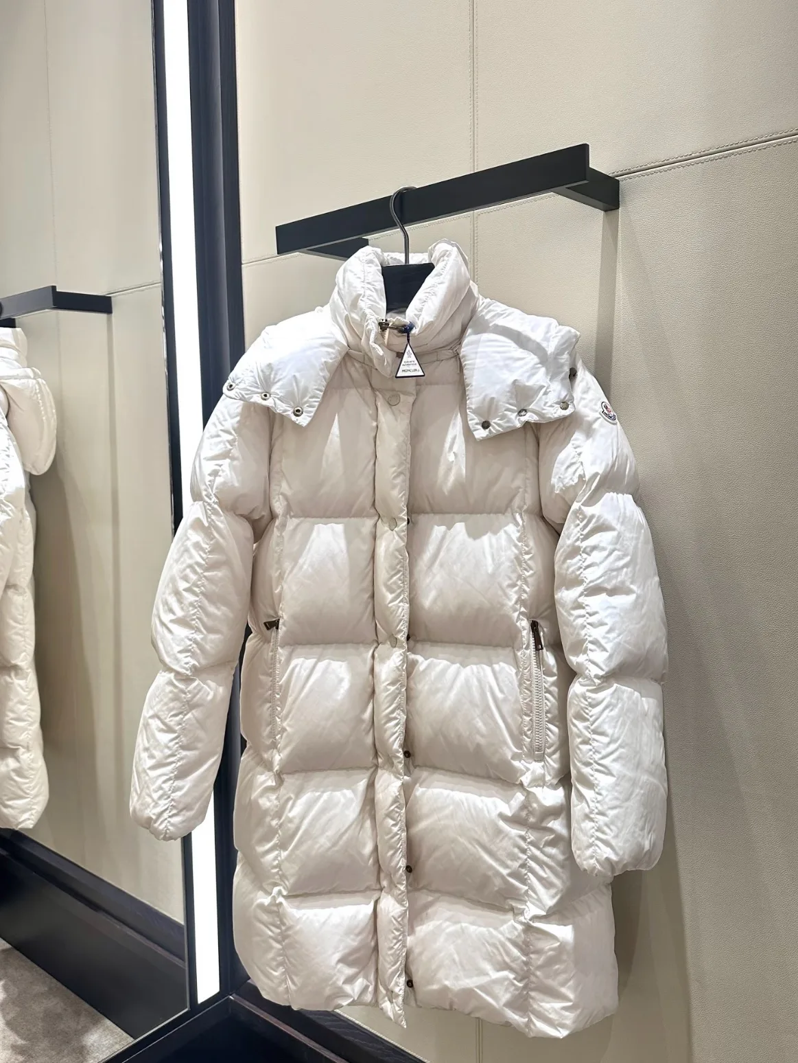 Куртки И Пуховики Женские Moncler 1857739