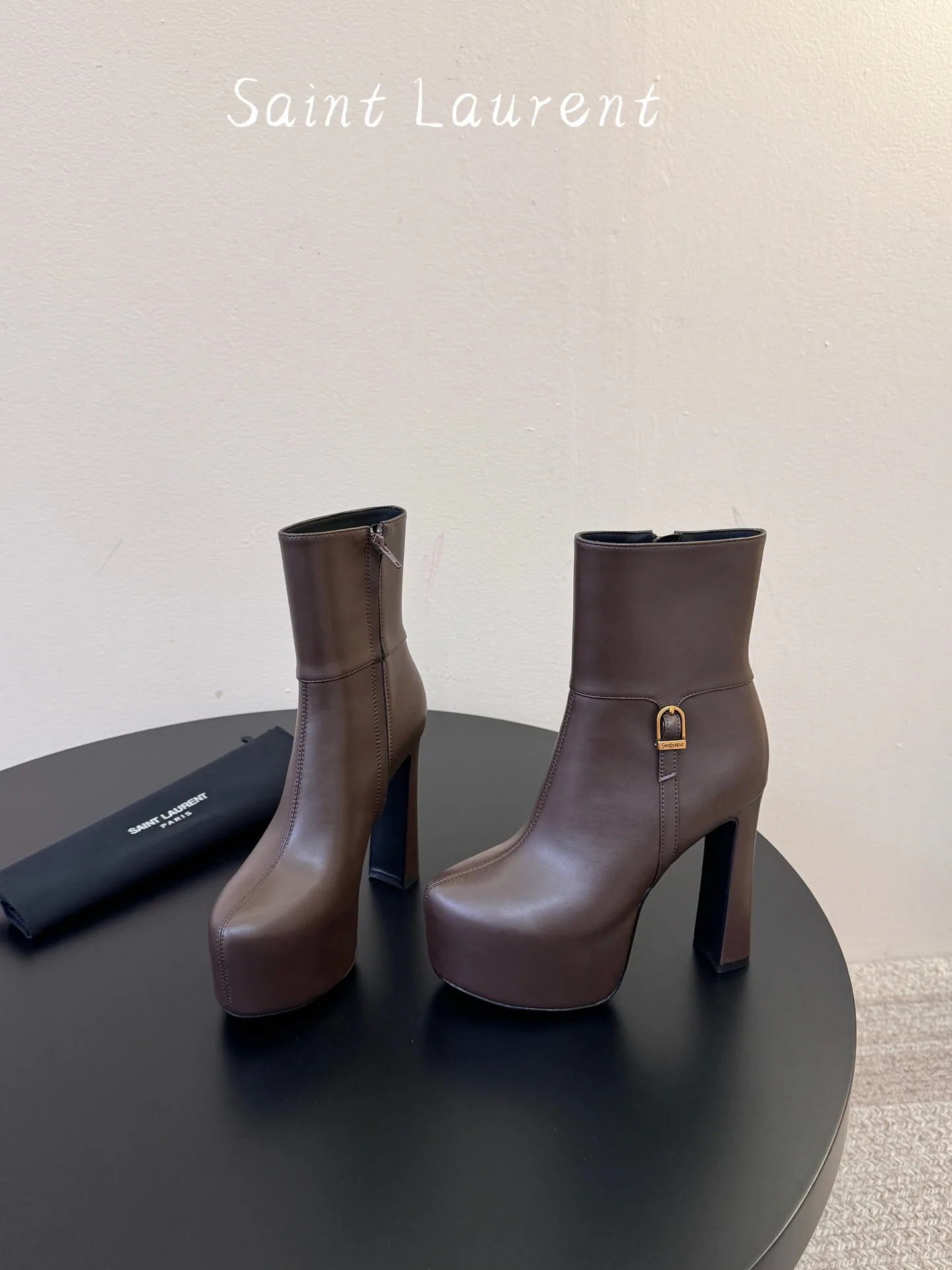 Ботильоны Женские Saint Laurent 18241681