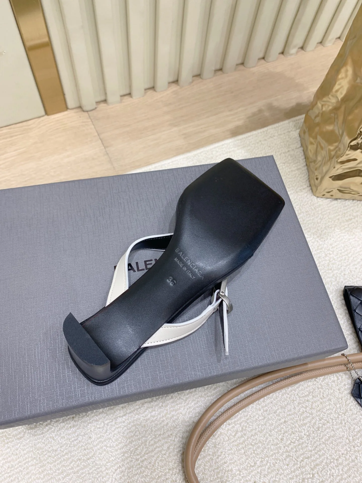 Босоножки Женские Balenciaga 1101748