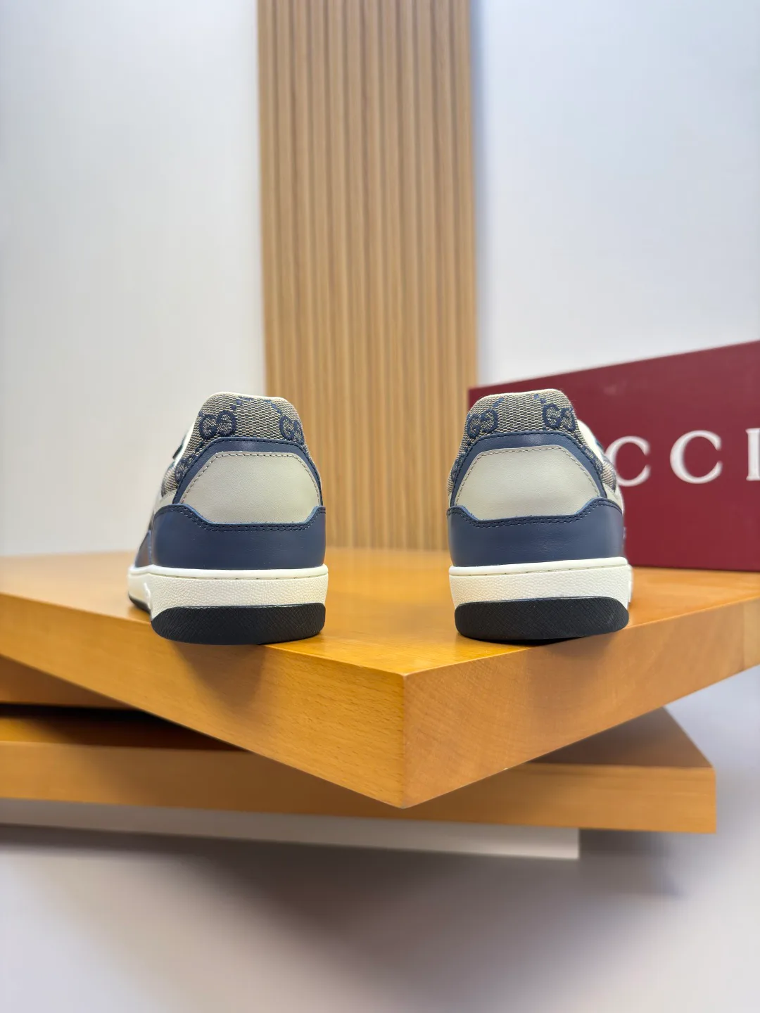 Кроссовки Мужские Gucci 18142458