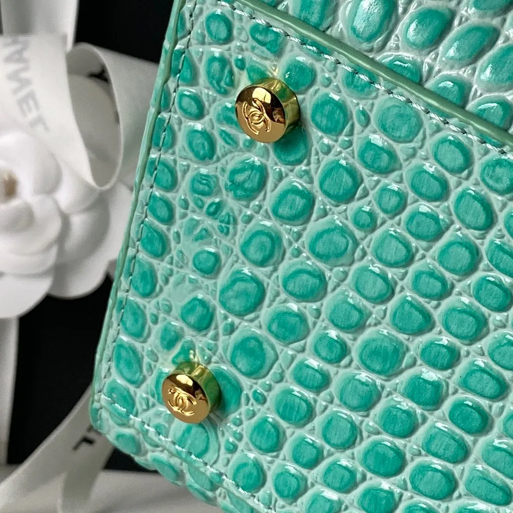 Классические Сумки Женские Chanel 18207824