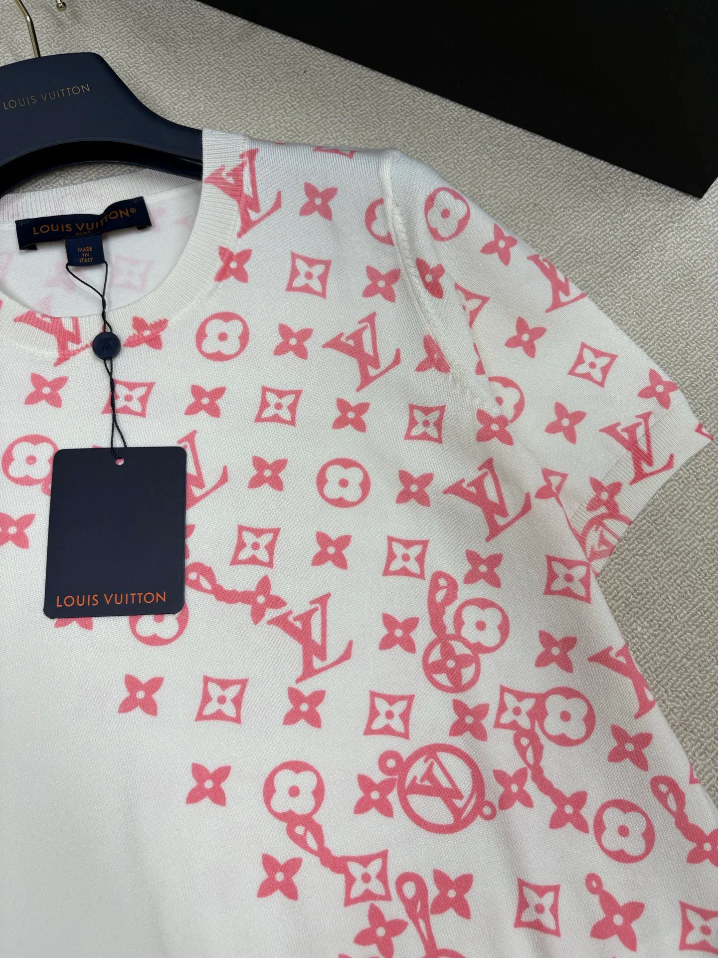 Футболки Женские Louis Vuitton 13582994