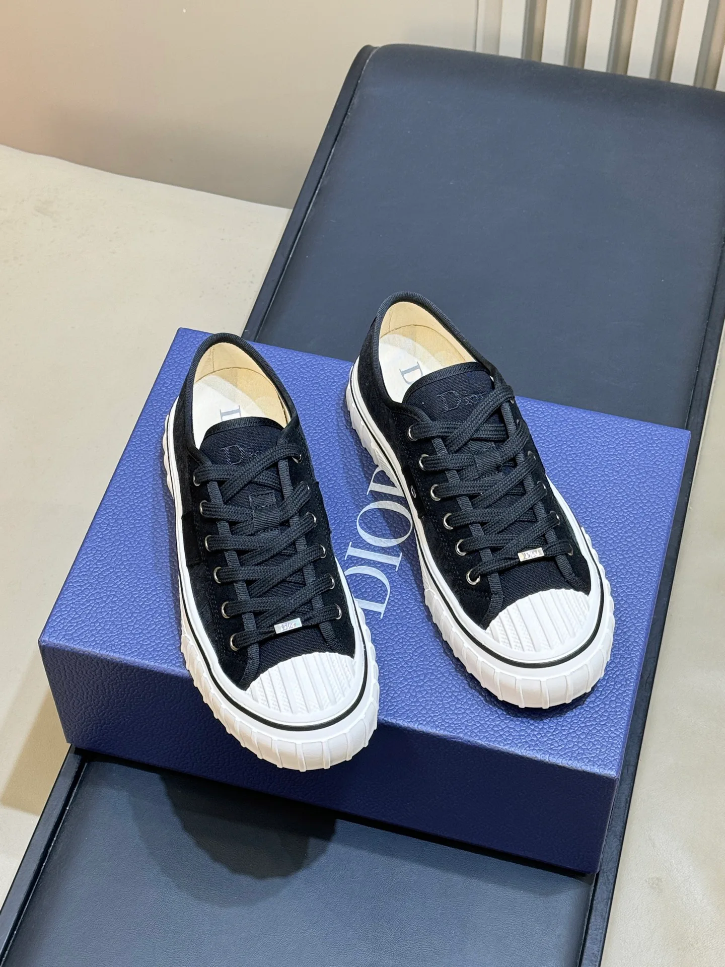 Кроссовки Женские Christian Dior 17915341