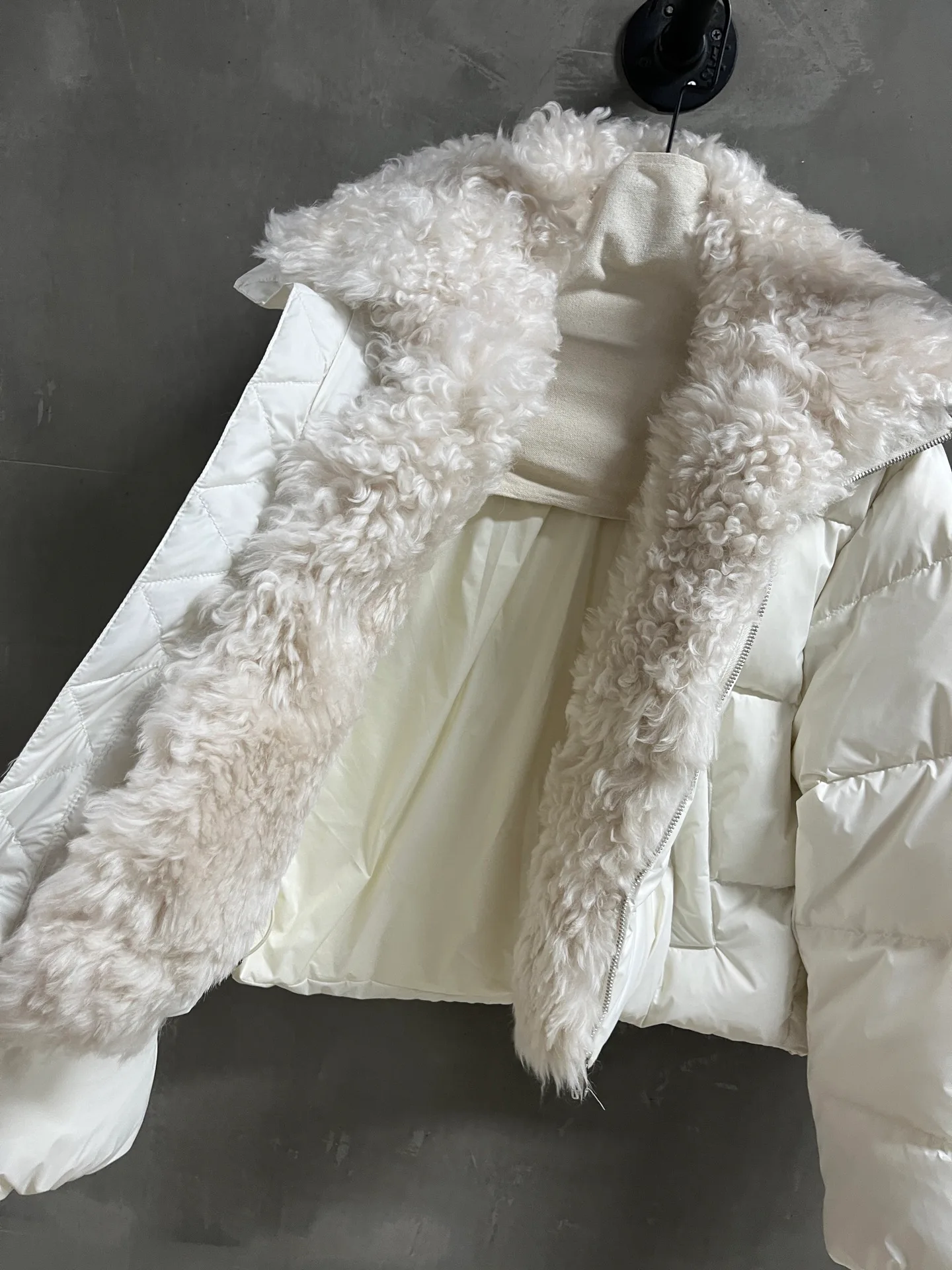 Куртки И Пуховики Женские Miu Miu 987206