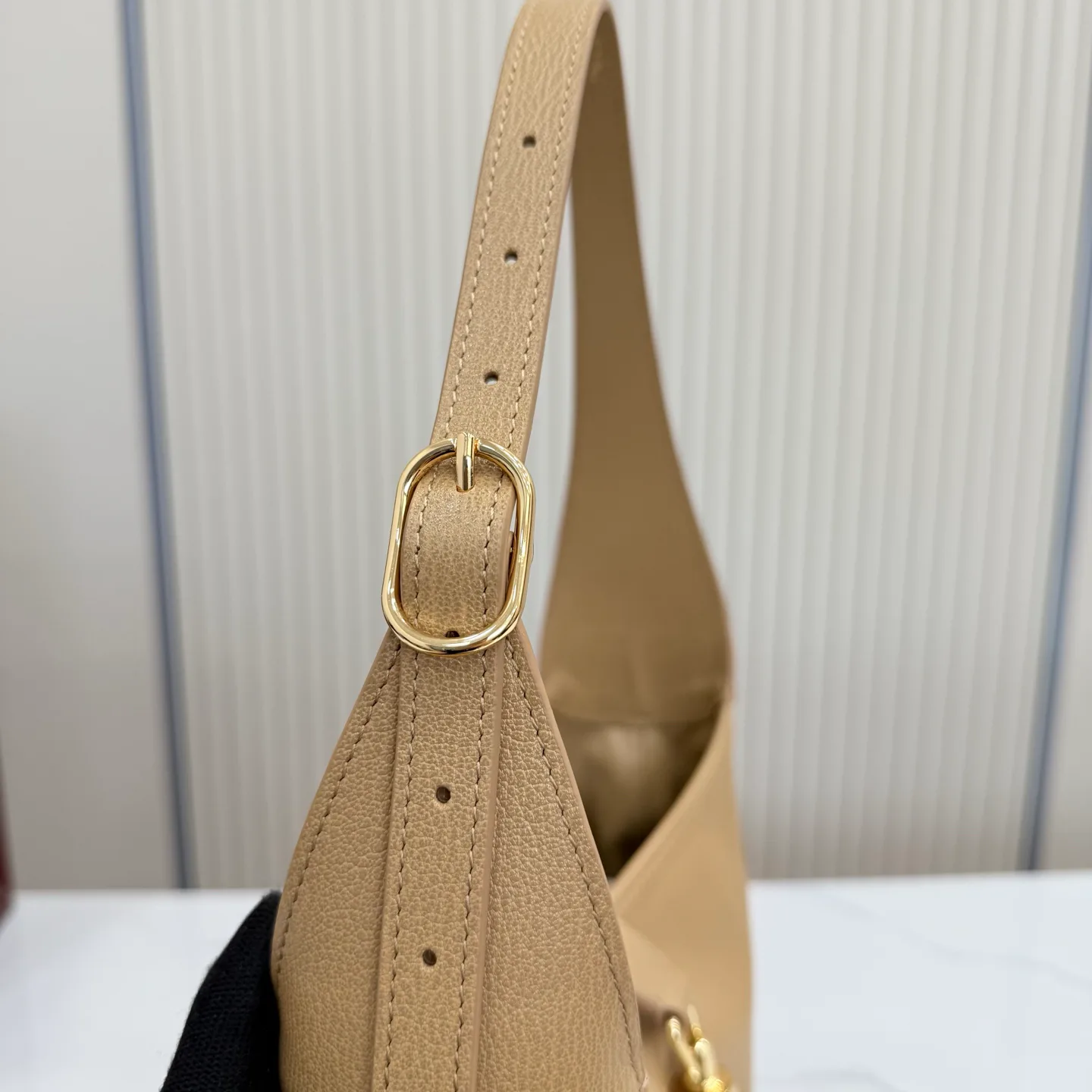 Классические Сумки Женские Gucci 17243042