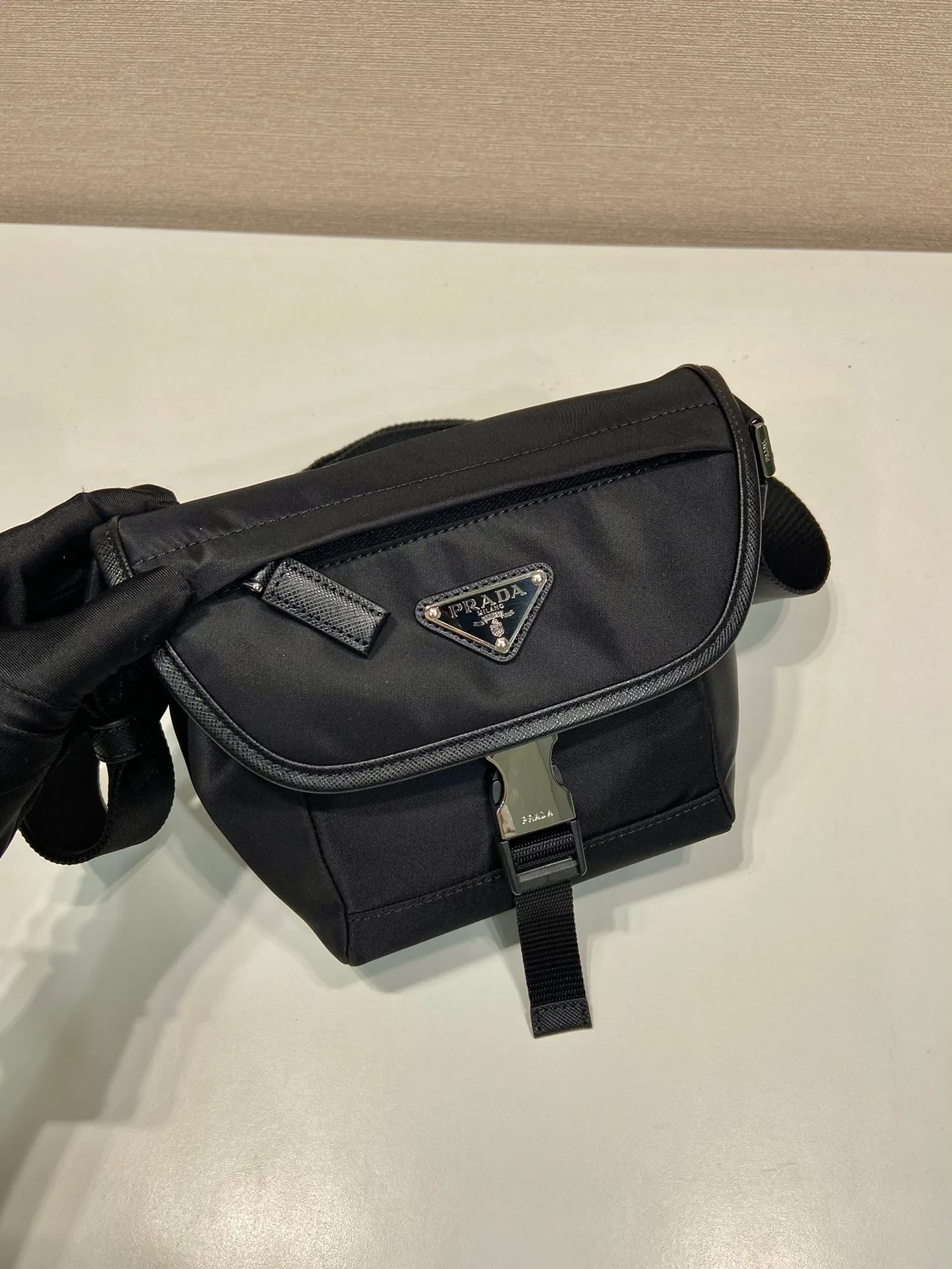 Сумки На Ремне Женские Prada 617118