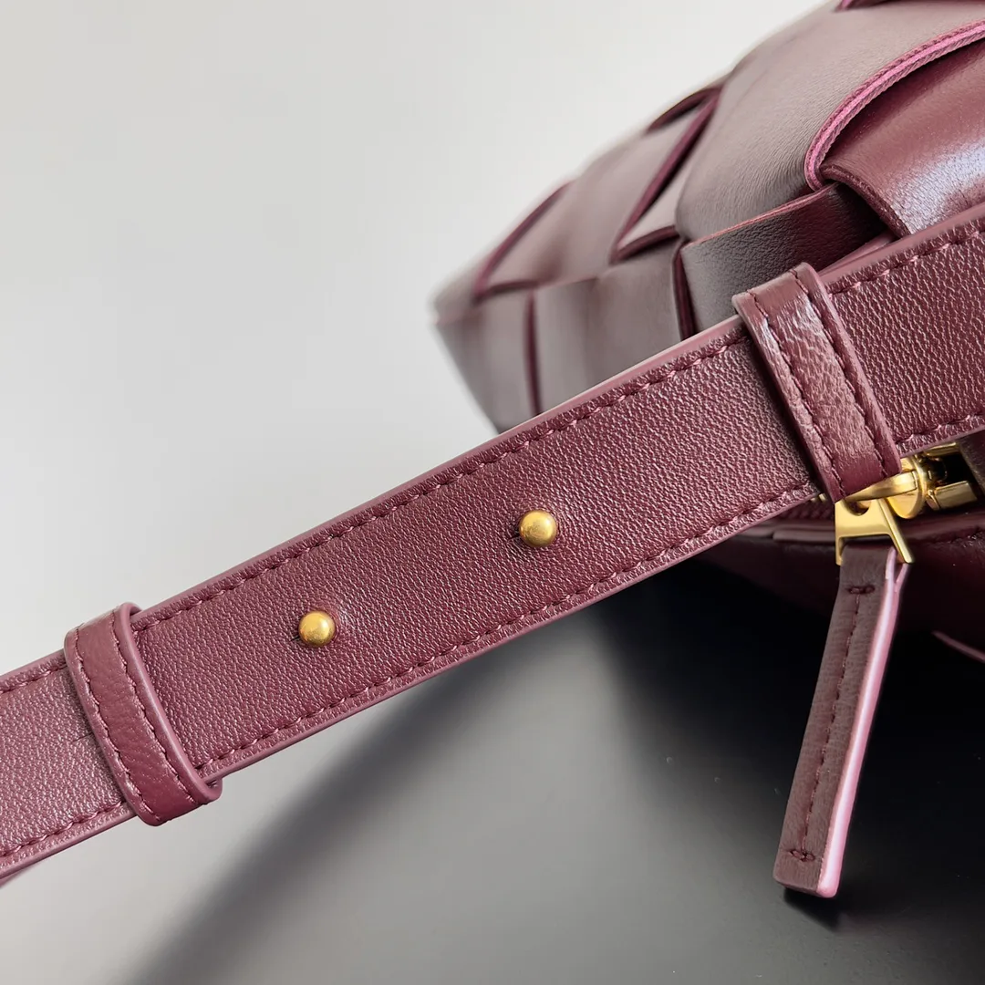 Сумки На Ремне Женские Bottega Veneta 18161086