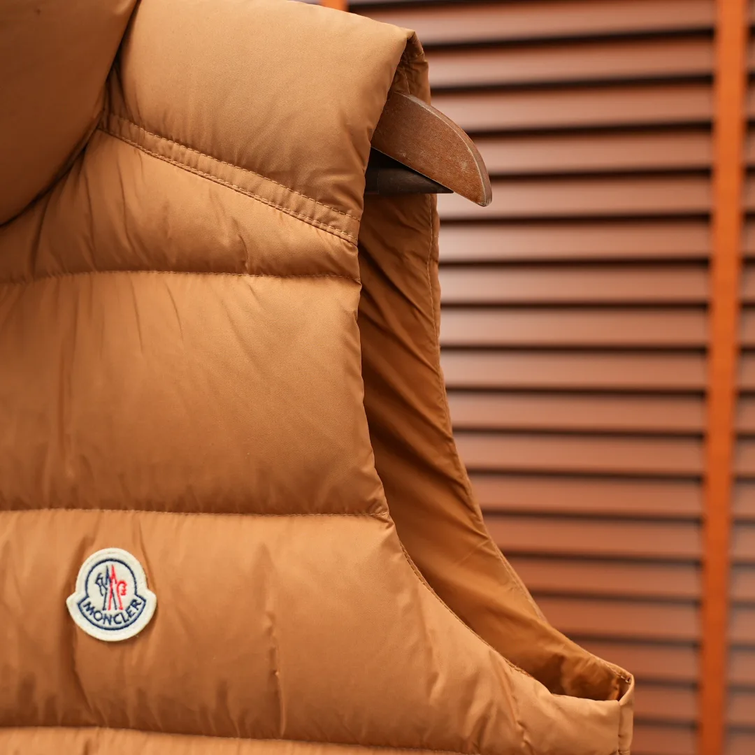 Жилеты Женские Moncler 18455951