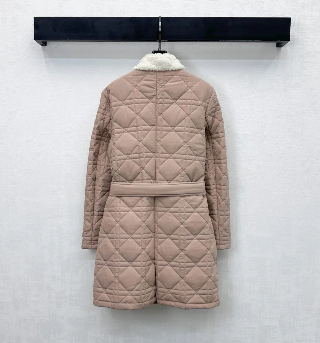Куртки И Пуховики Женские Christian Dior 985061