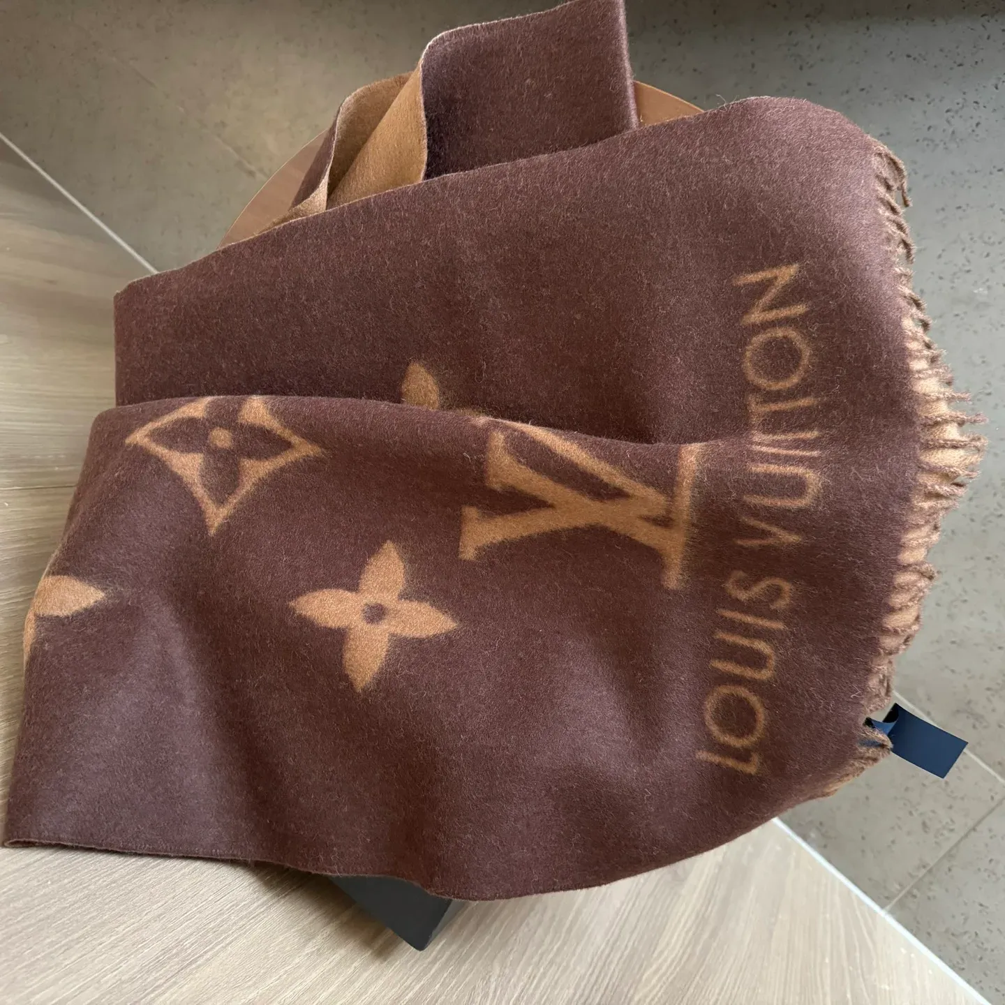 Шарфы Louis Vuitton 6086095