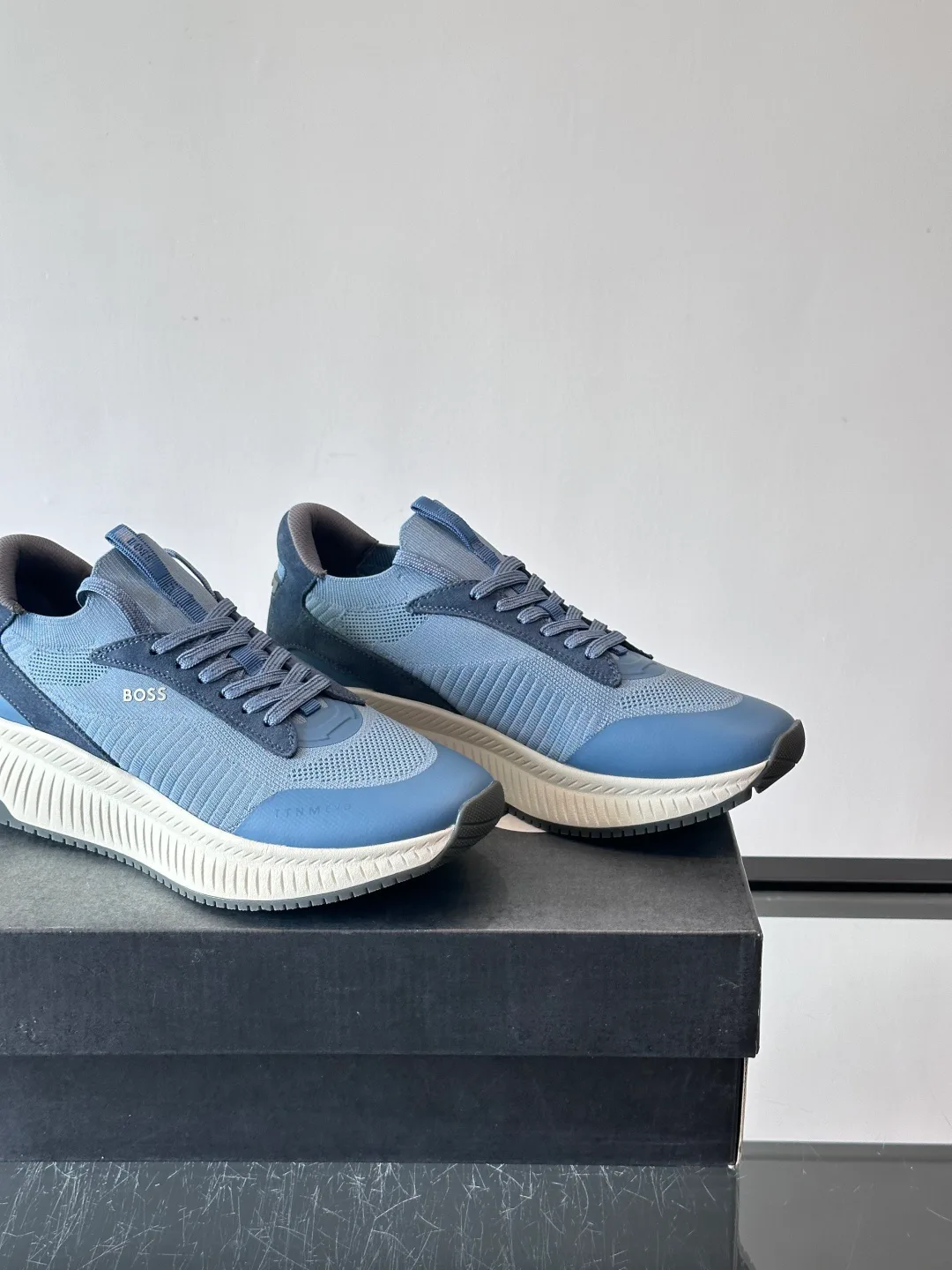 Кроссовки Мужские Hugo Boss 829866