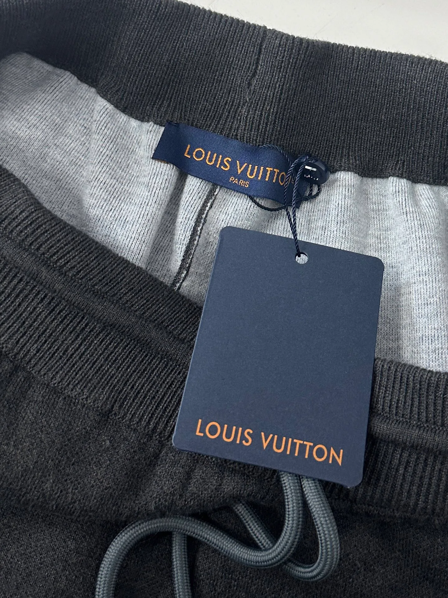 Брюки Мужские Louis Vuitton 18972