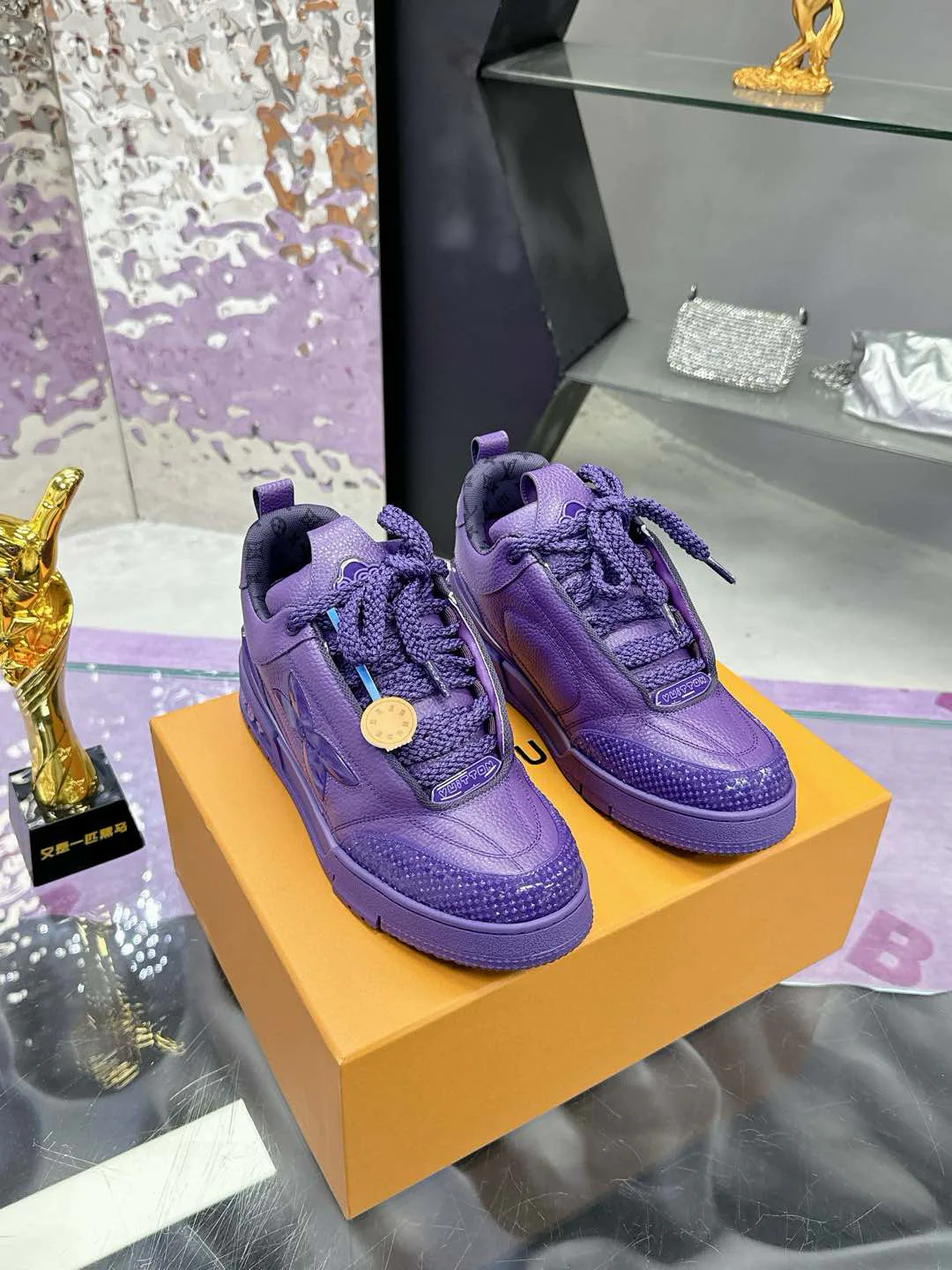 Кроссовки Женские Louis Vuitton 589235