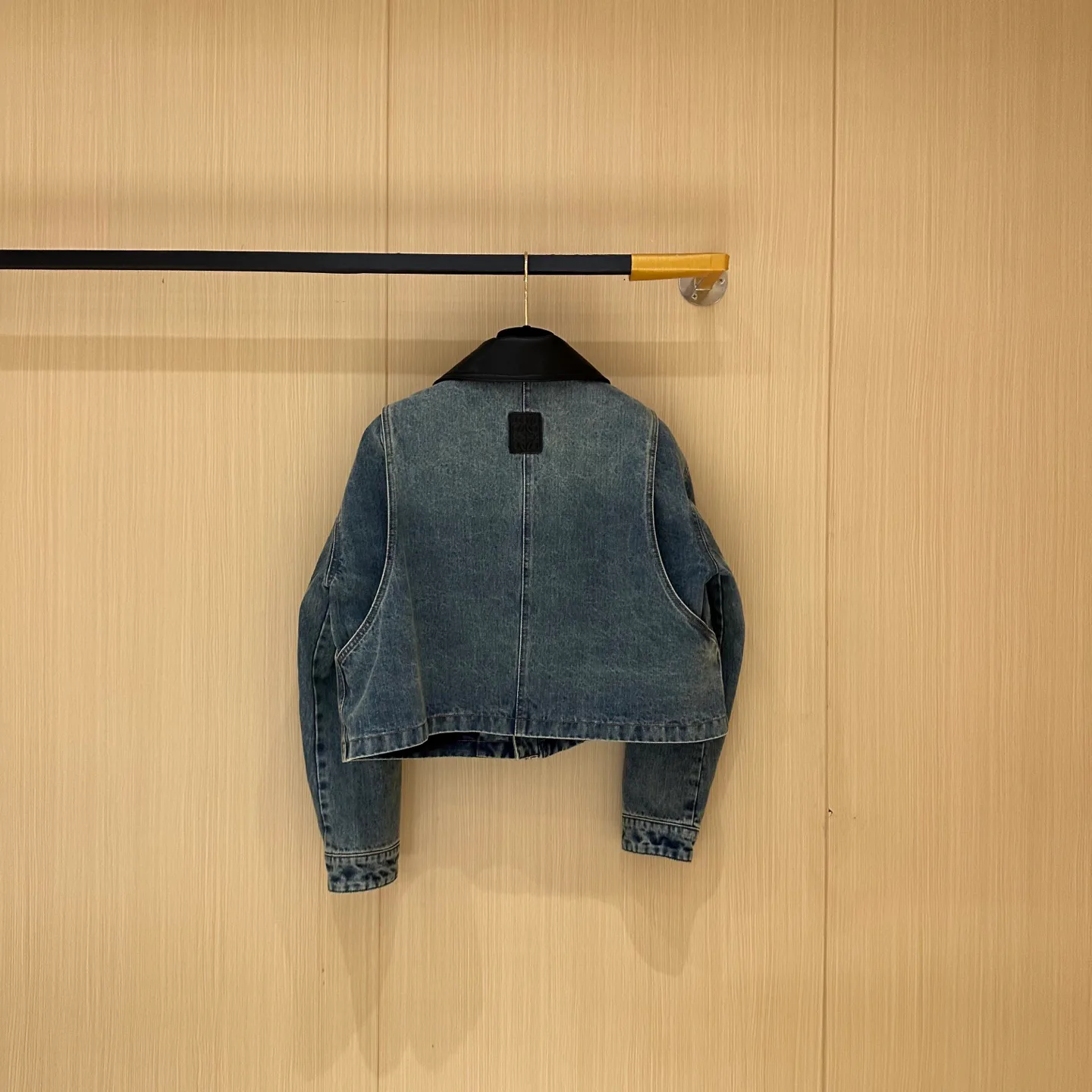 Куртки И Пуховики Женские Loewe 74878