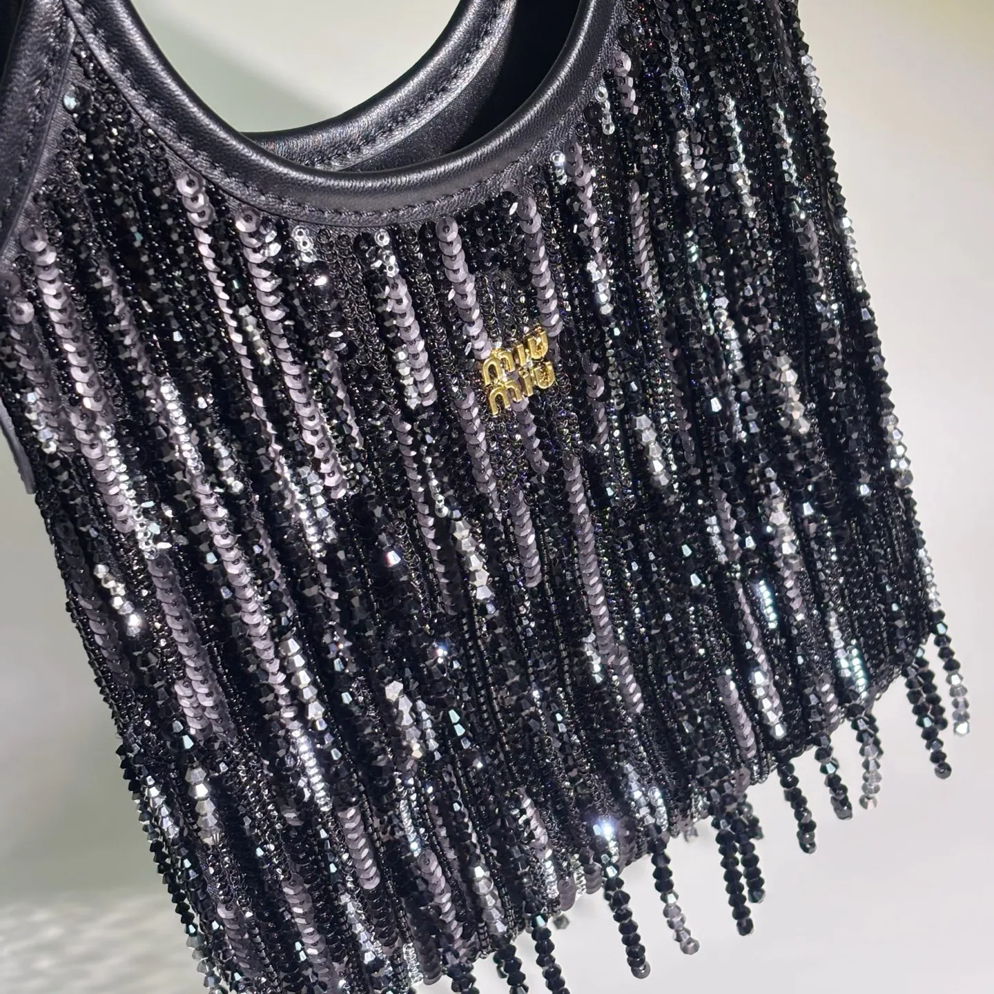 Классические Сумки Женские Miu Miu 10105143