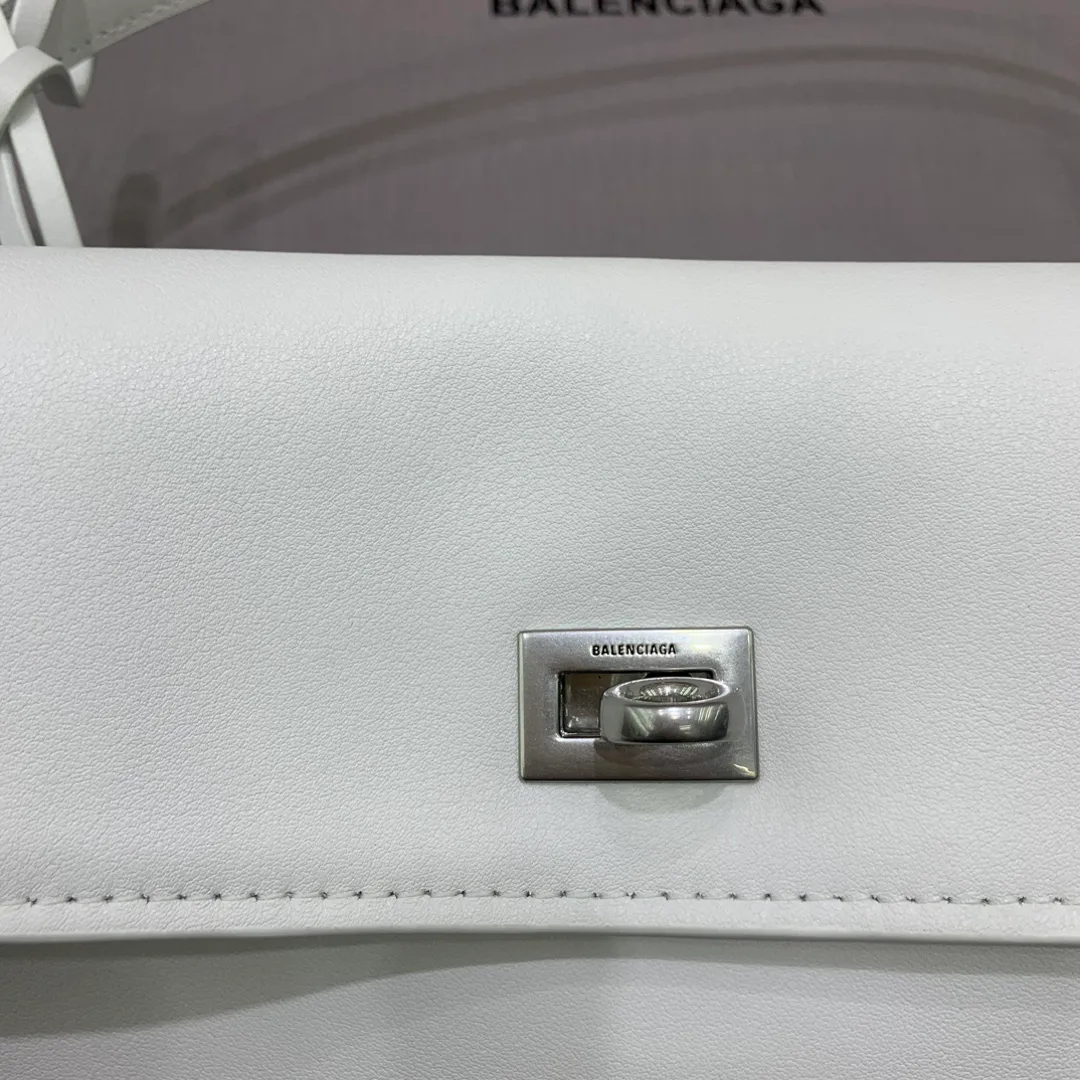 Сумки На Ремне Женские Balenciaga 692445