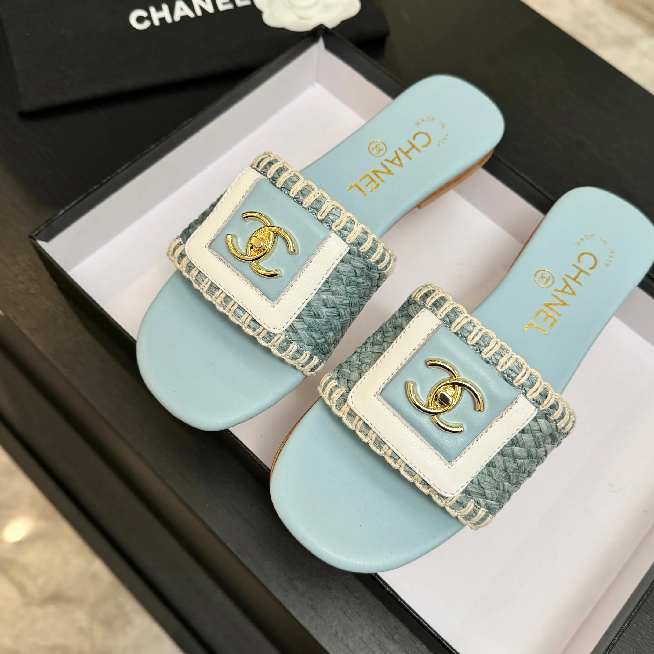 Шлепанцы Женские Chanel 2578929