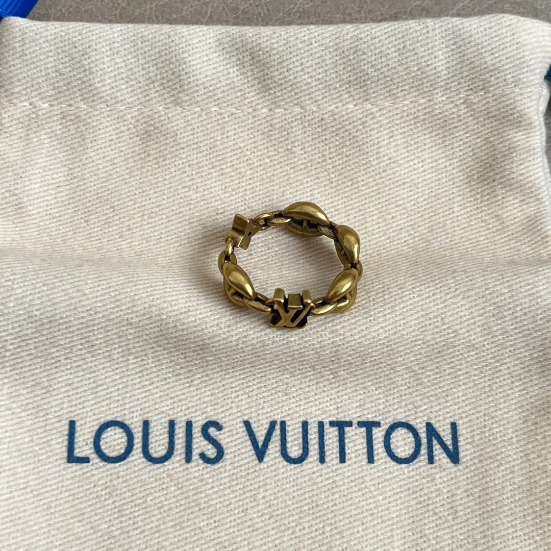 Бижутерия Louis Vuitton 260544