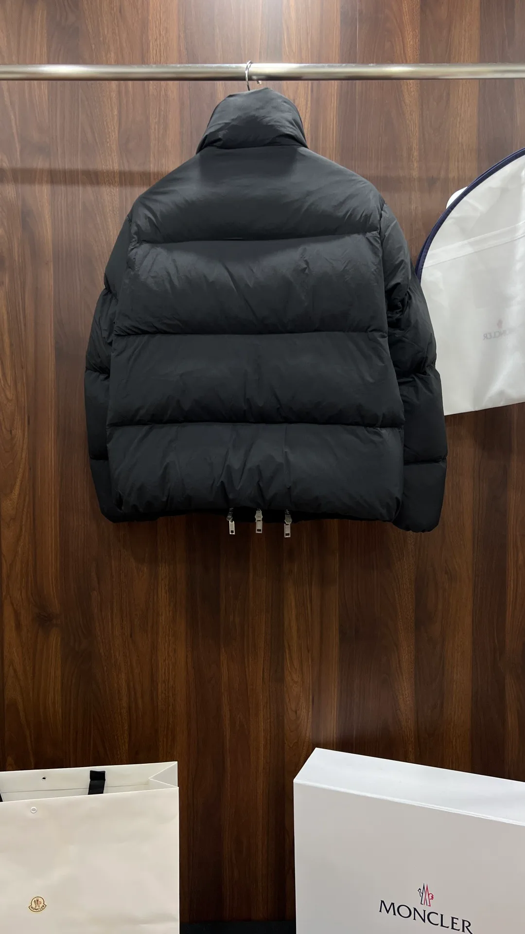 Куртки И Пуховики Женские Moncler 18127861