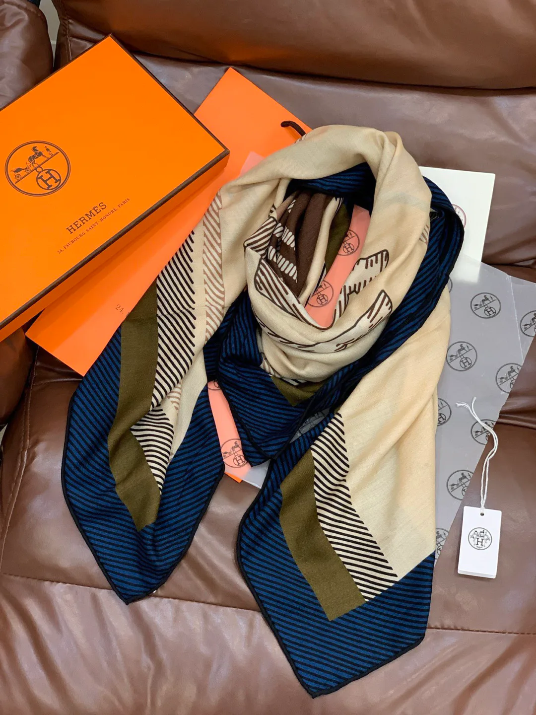 Платки Hermes 1338073