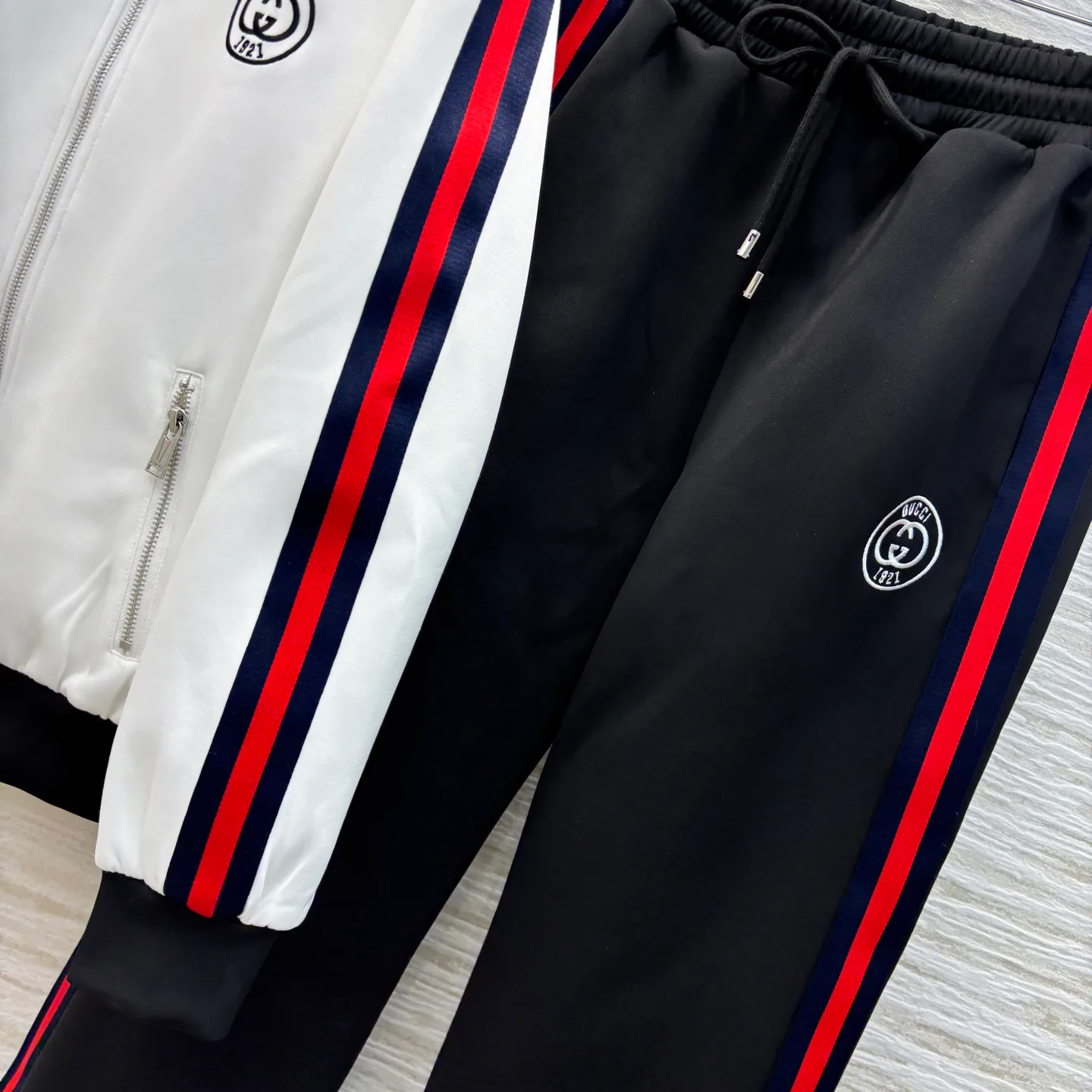 Спортивные Костюмы Женские Gucci 7780