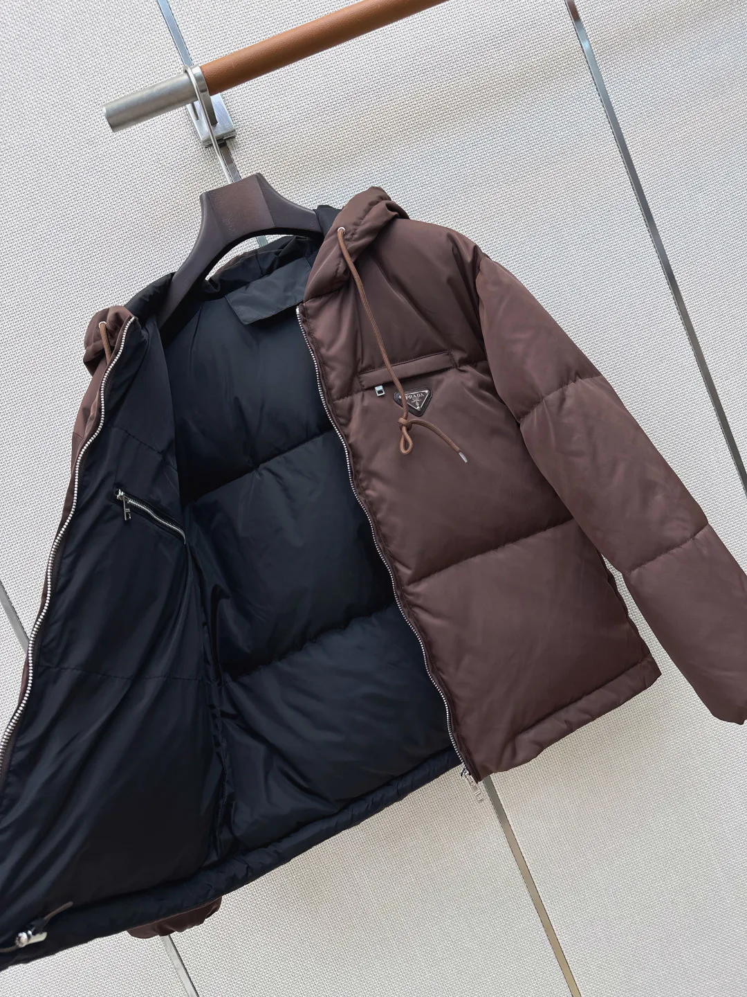 Куртки И Пуховики Женские Prada 19400558
