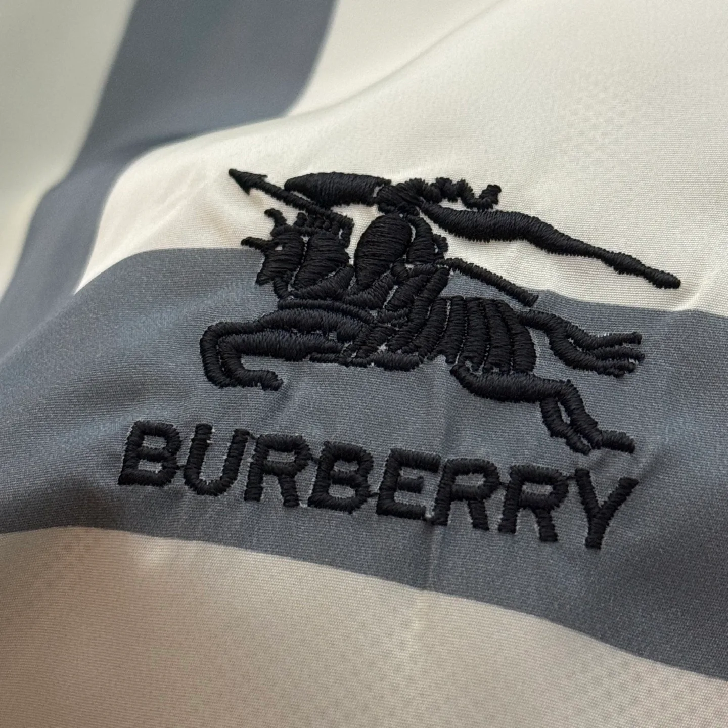 Шорты Мужские Burberry 13474866