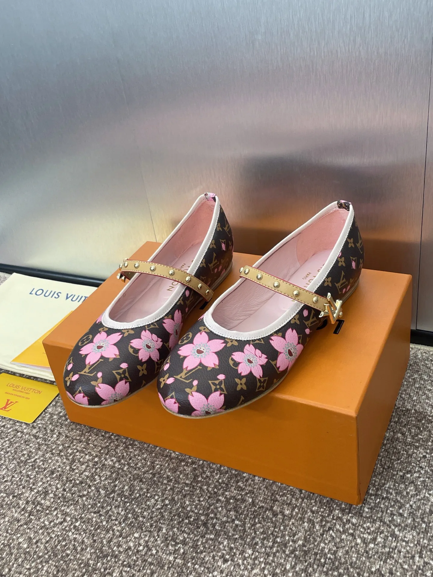 Туфли Женские Louis Vuitton 13346493