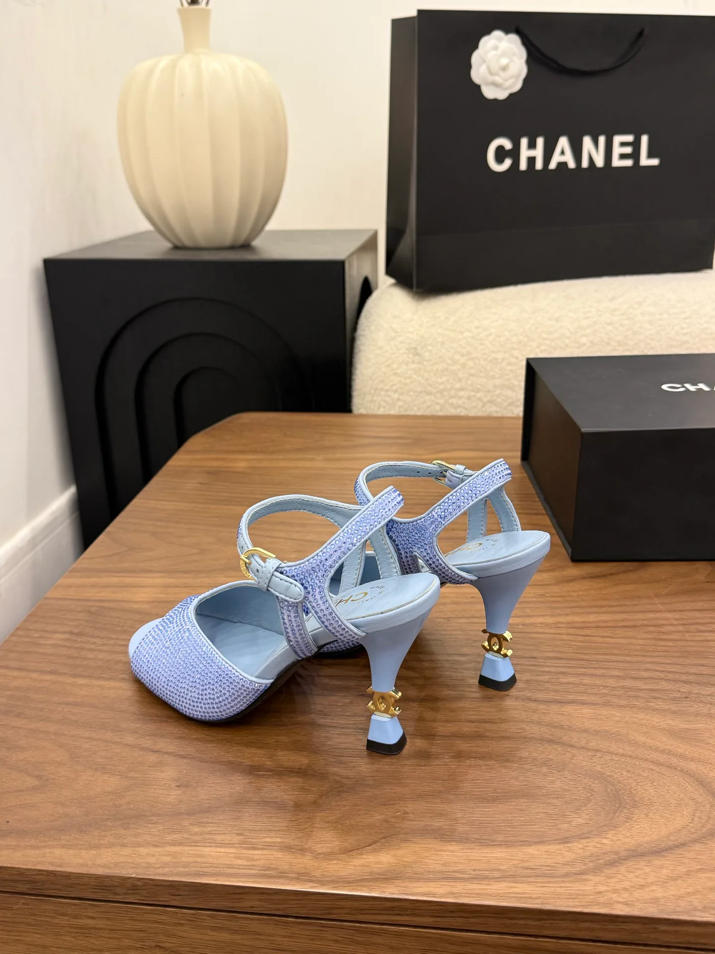 Босоножки Женские Chanel 12622652