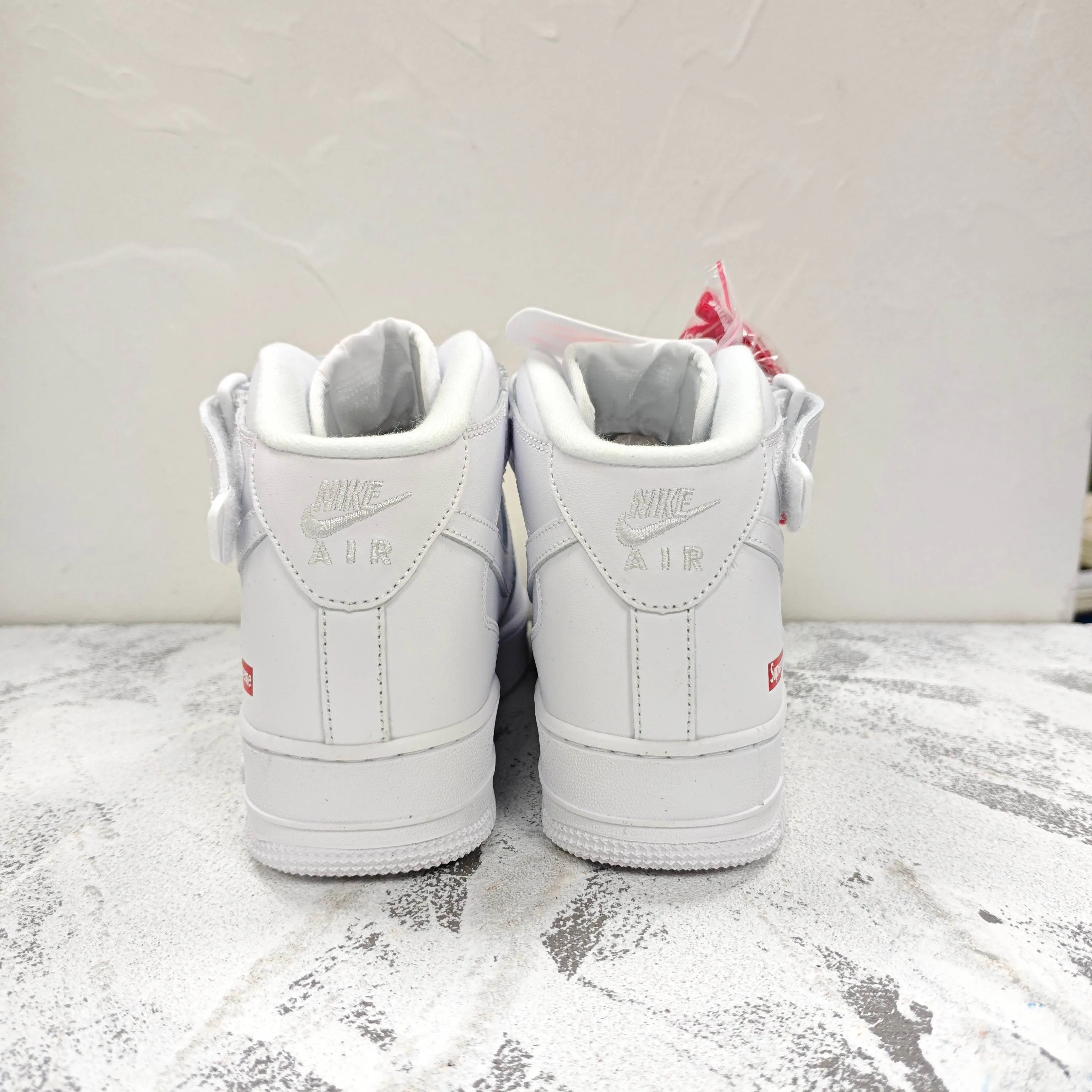 Кроссовки Женские Supreme 6671467