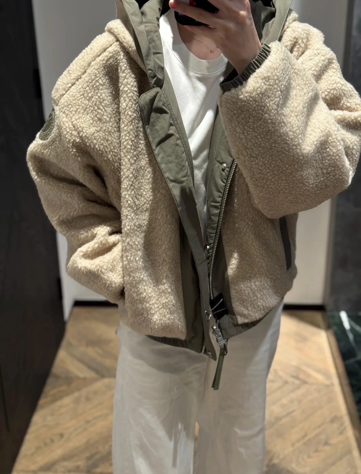 Куртки И Пуховики Женские Canada Goose 5392201