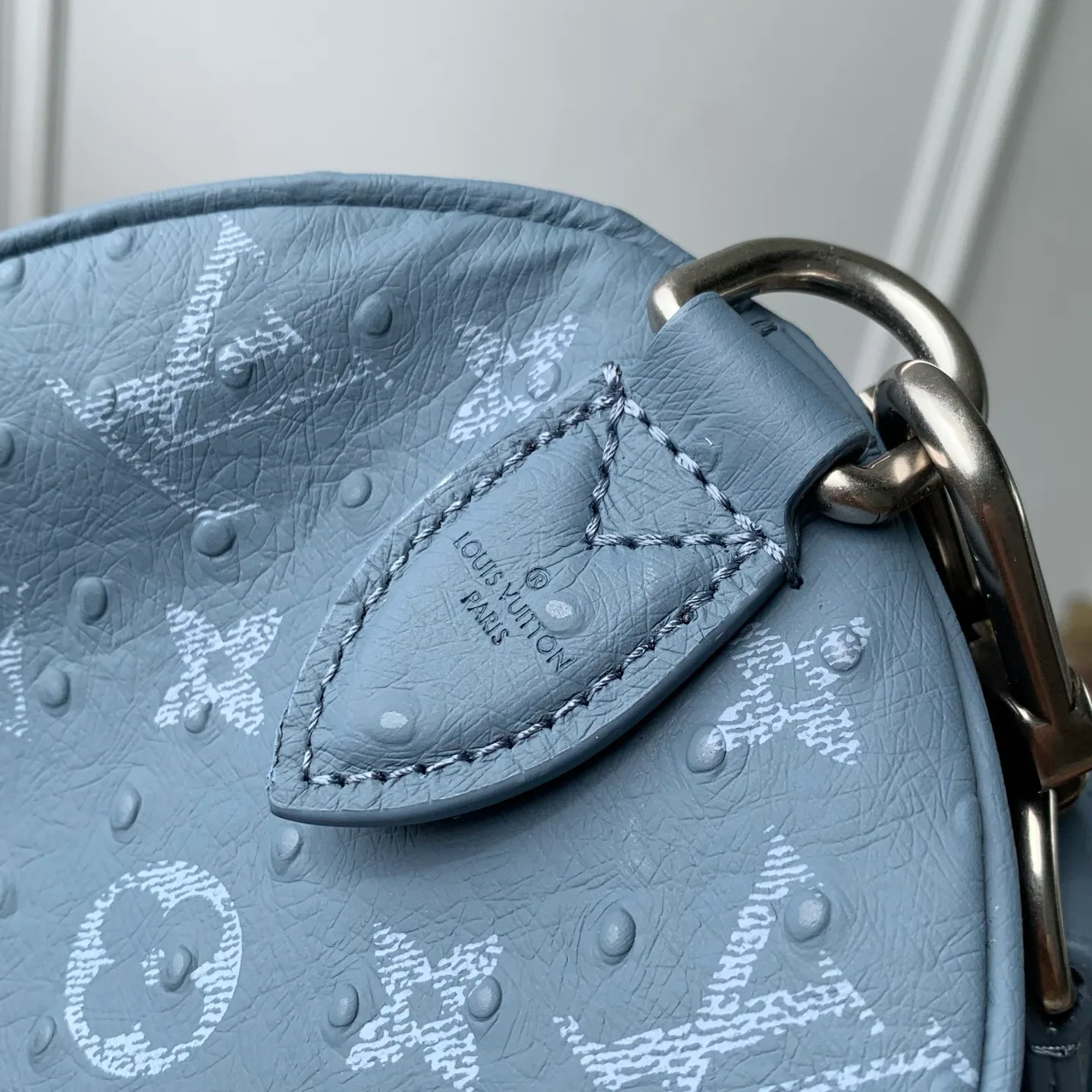 Классические Сумки Женские Louis Vuitton 18147446