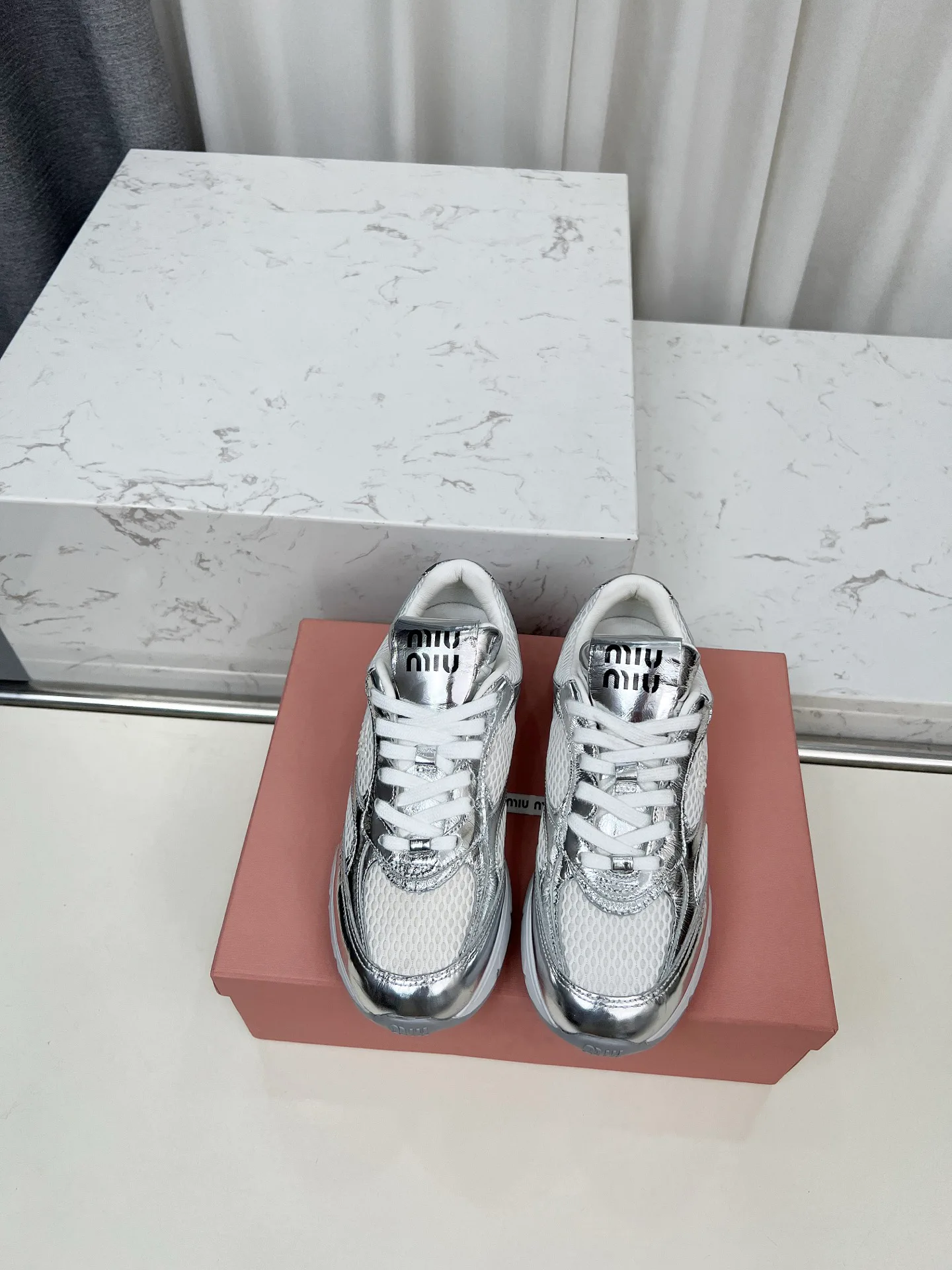 Кроссовки Женские Miu Miu 12799598