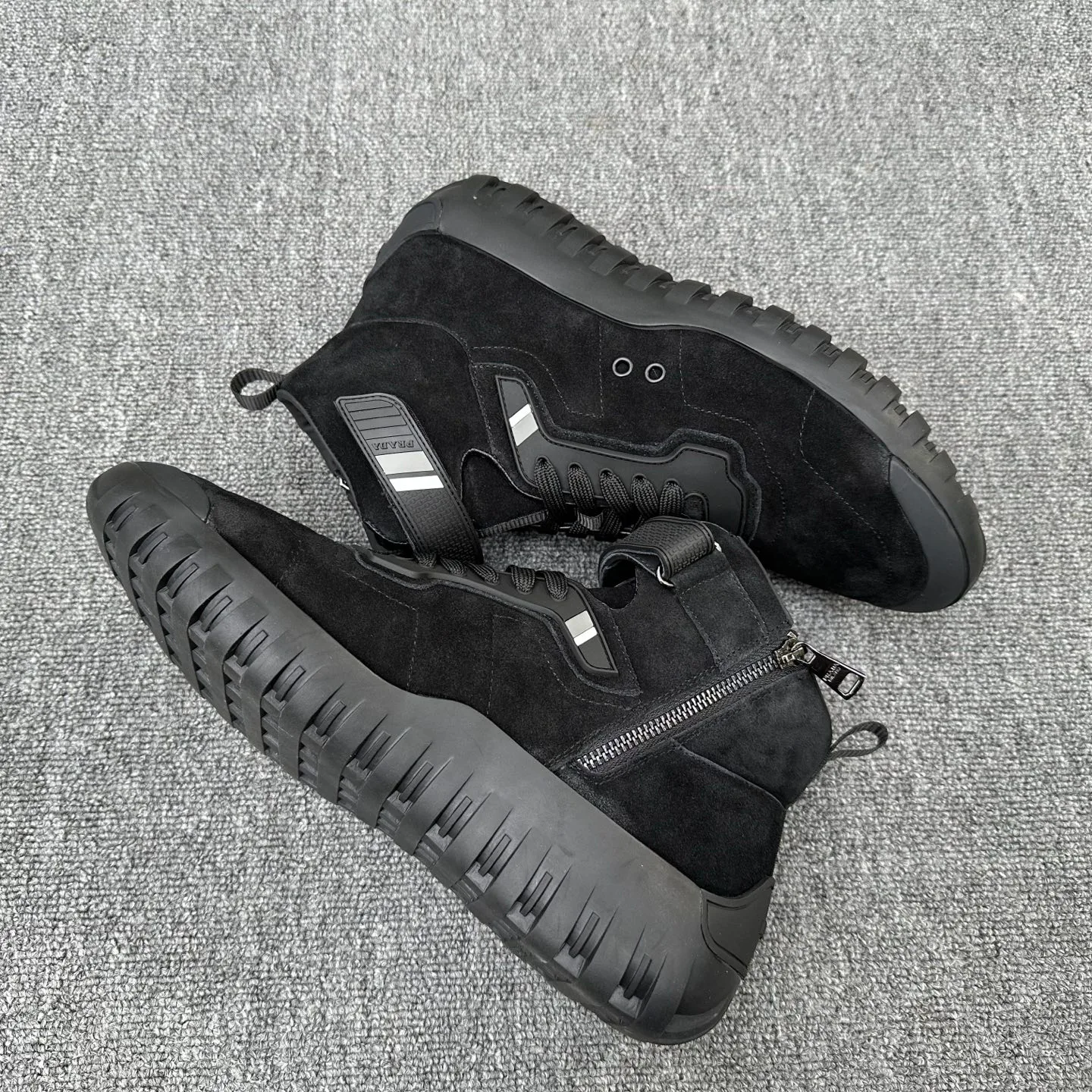 Кроссовки Мужские Prada 358214