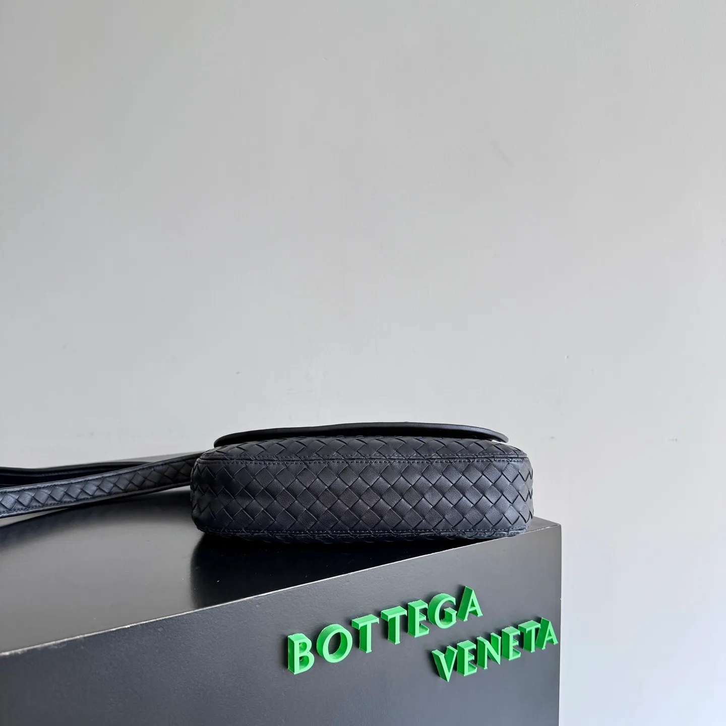 Классические Сумки Женские Bottega Veneta 18004864