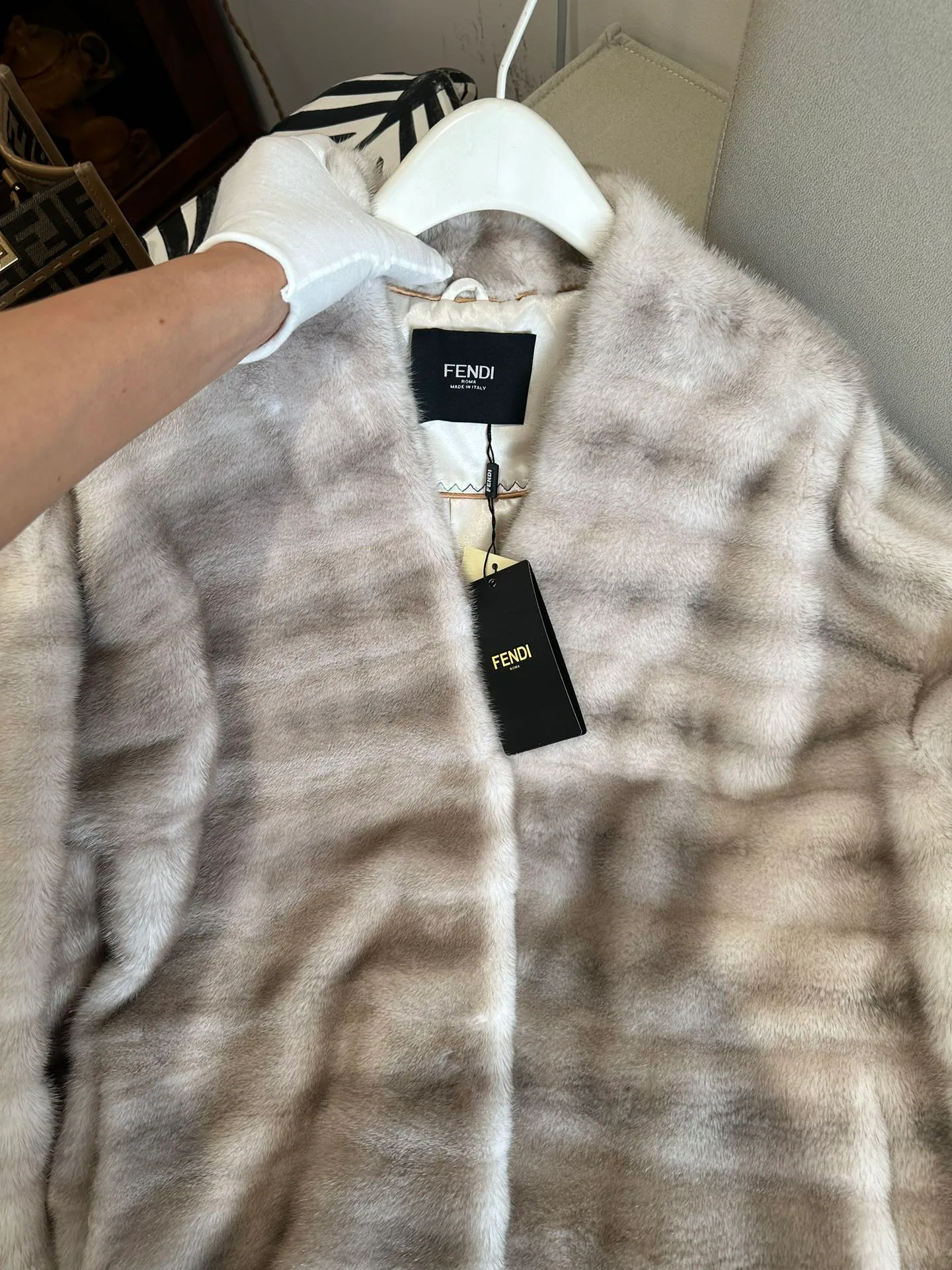 Шубы Женские Fendi 1388432