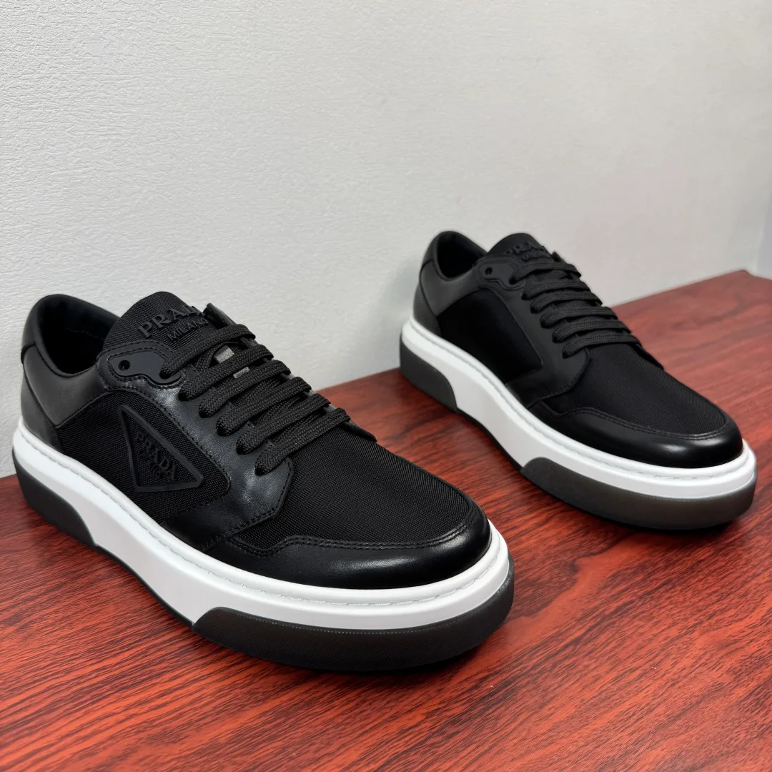 Кроссовки Мужские Prada 12722683