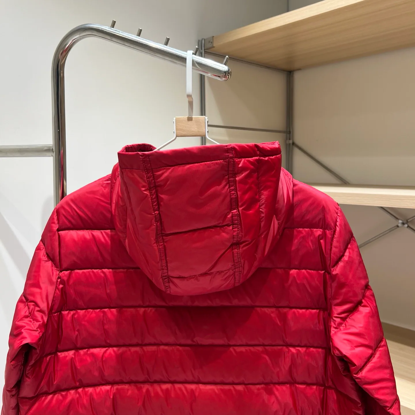 Куртки И Пуховики Женские Burberry 18110901