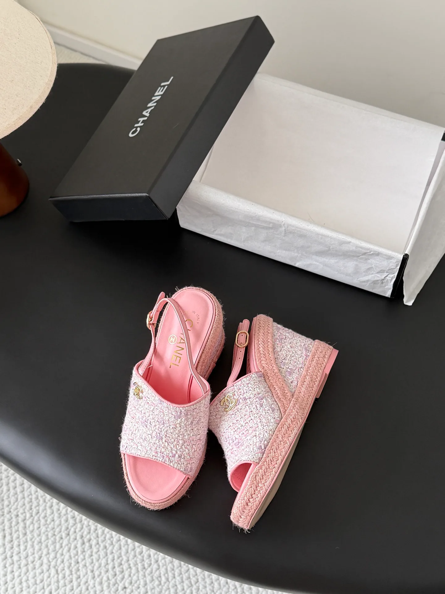 Босоножки Женские Chanel 12714921