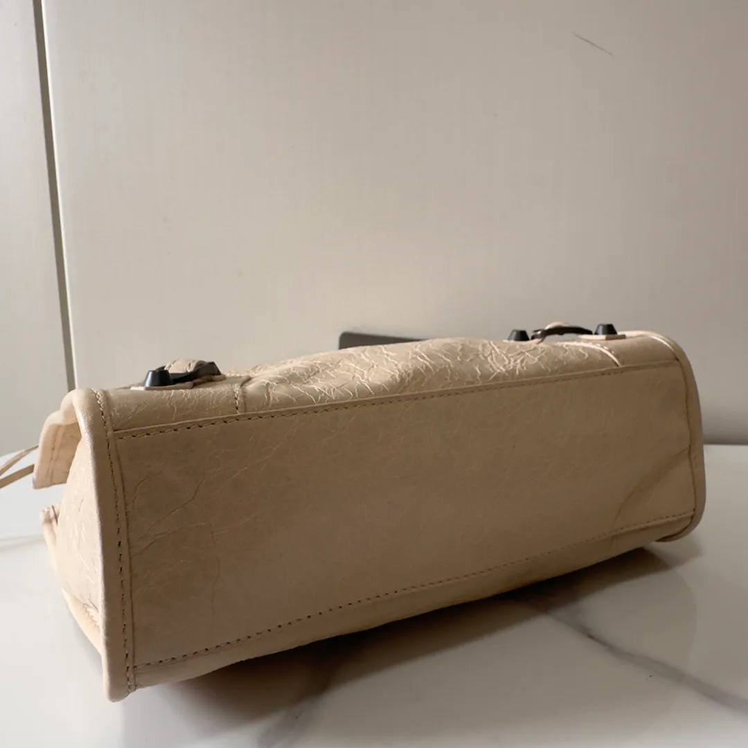 Классические Сумки Женские Balenciaga 11872237