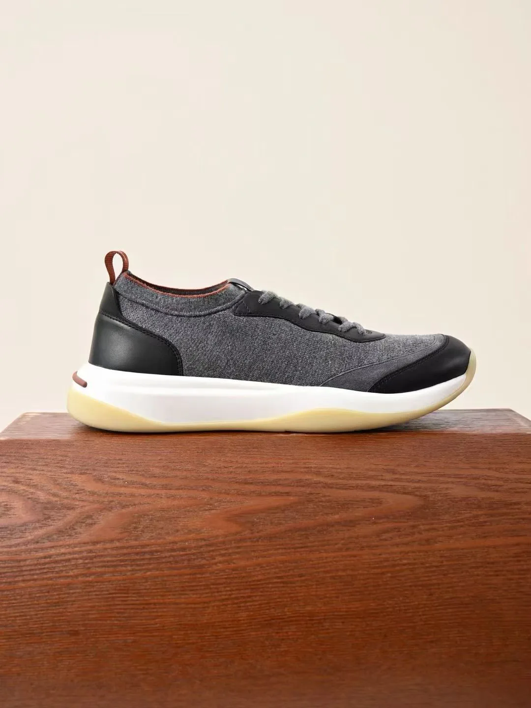 Кроссовки Мужские Loro Piana 12691004