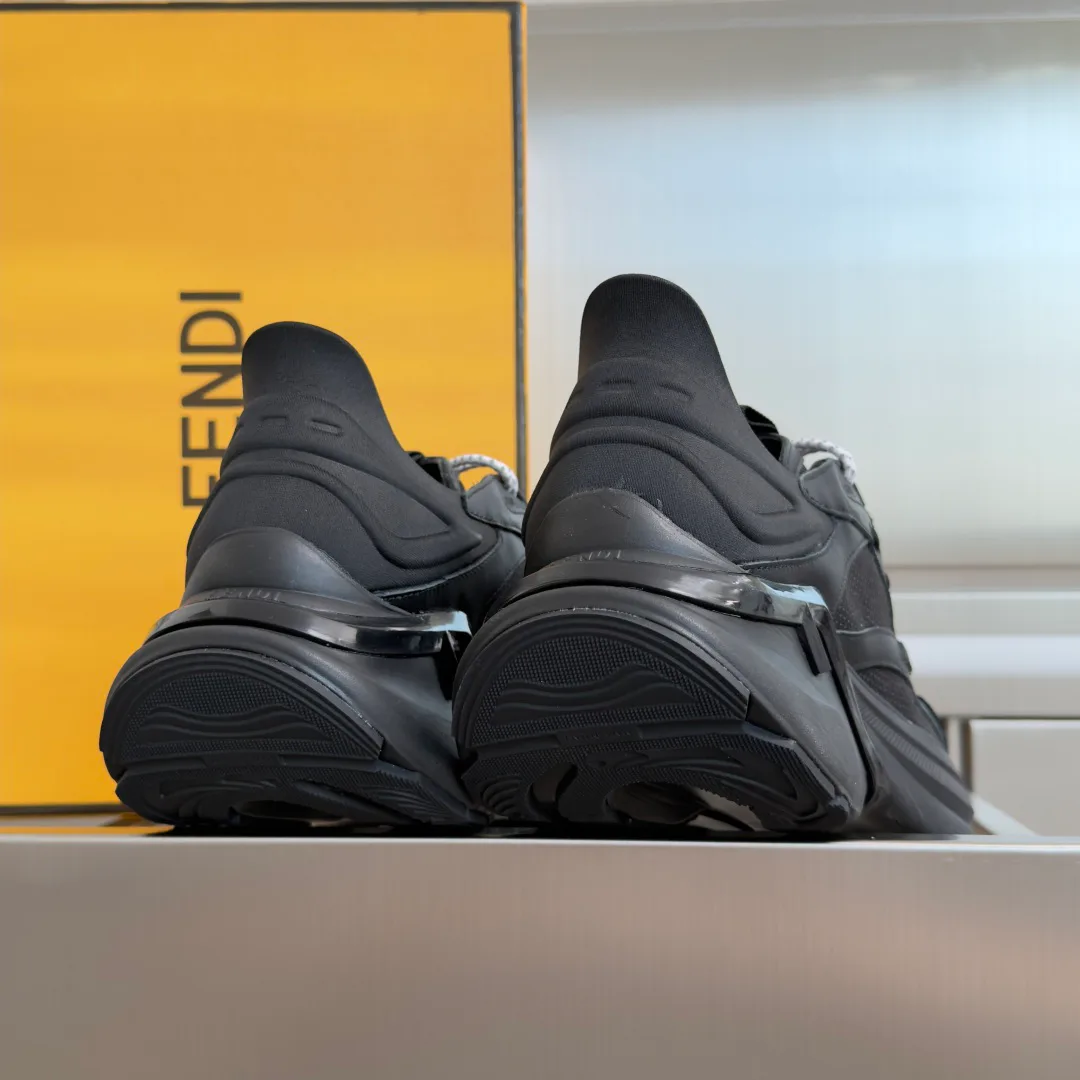 Кроссовки Женские Fendi 10415987